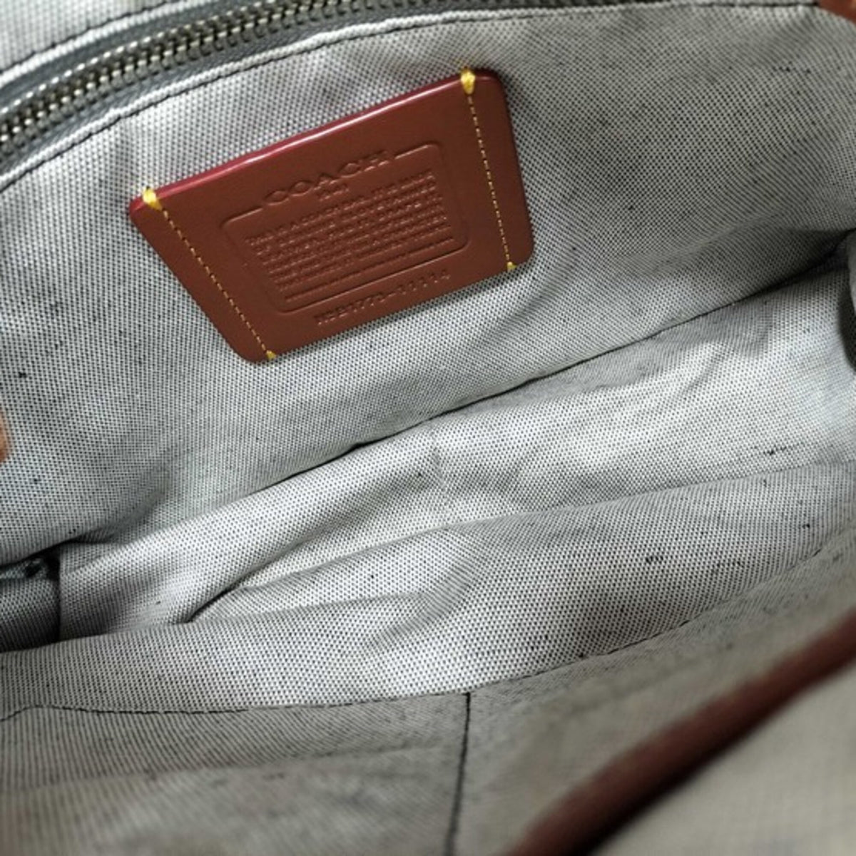 Coach Multi-Color Leather Shoulder Bag (Pre-Owned)