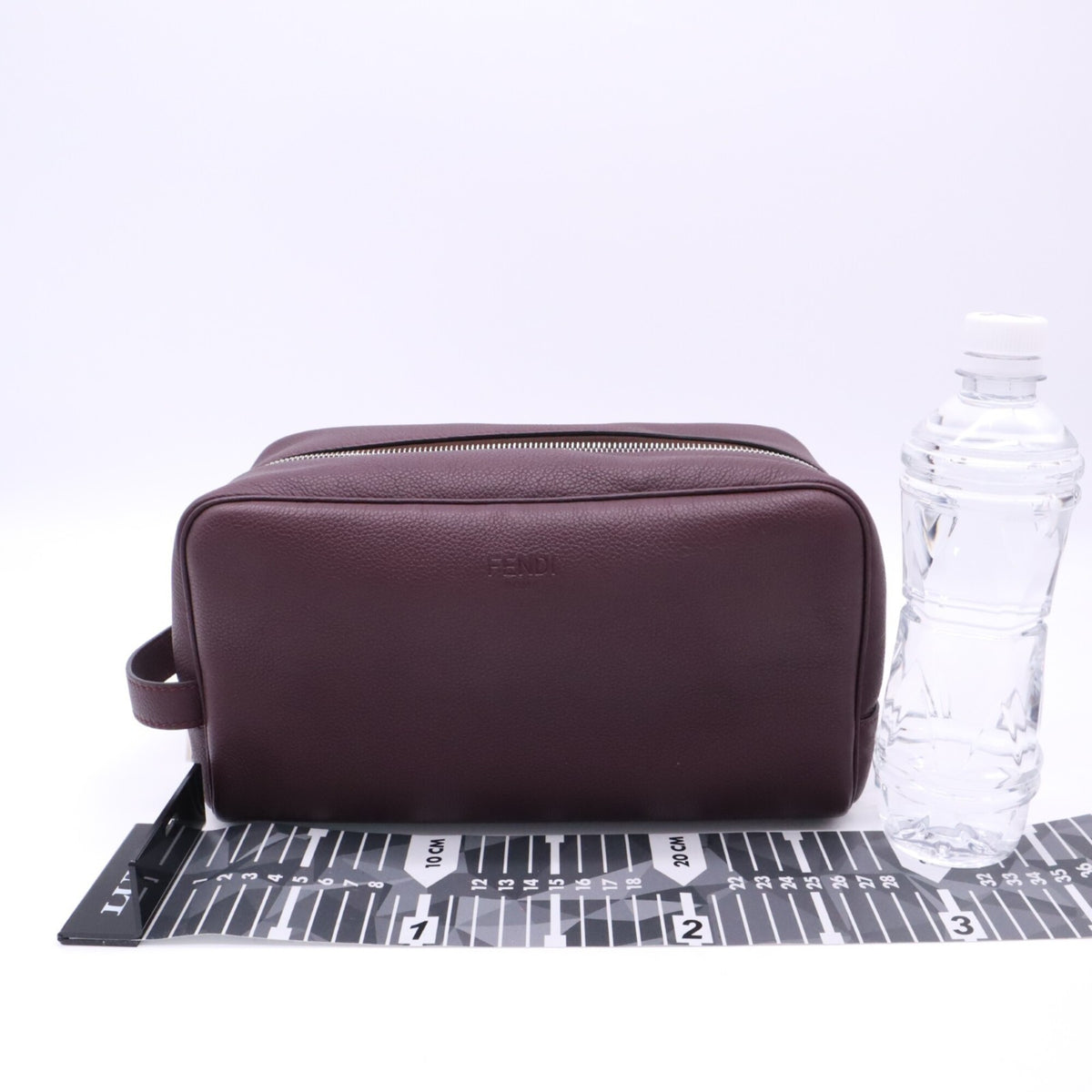 Fendi Red Color Wine Leather Clutch Bag (Pre-Owned)
