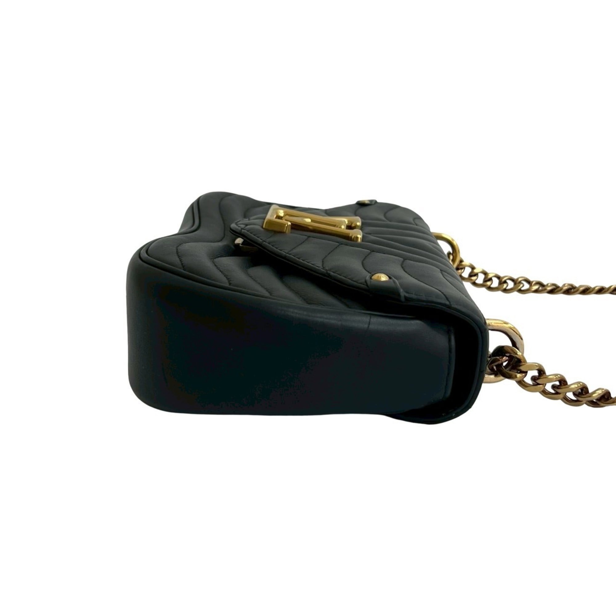 Louis Vuitton Black Leather Handbag Shoulder Bag (Pre-Owned)