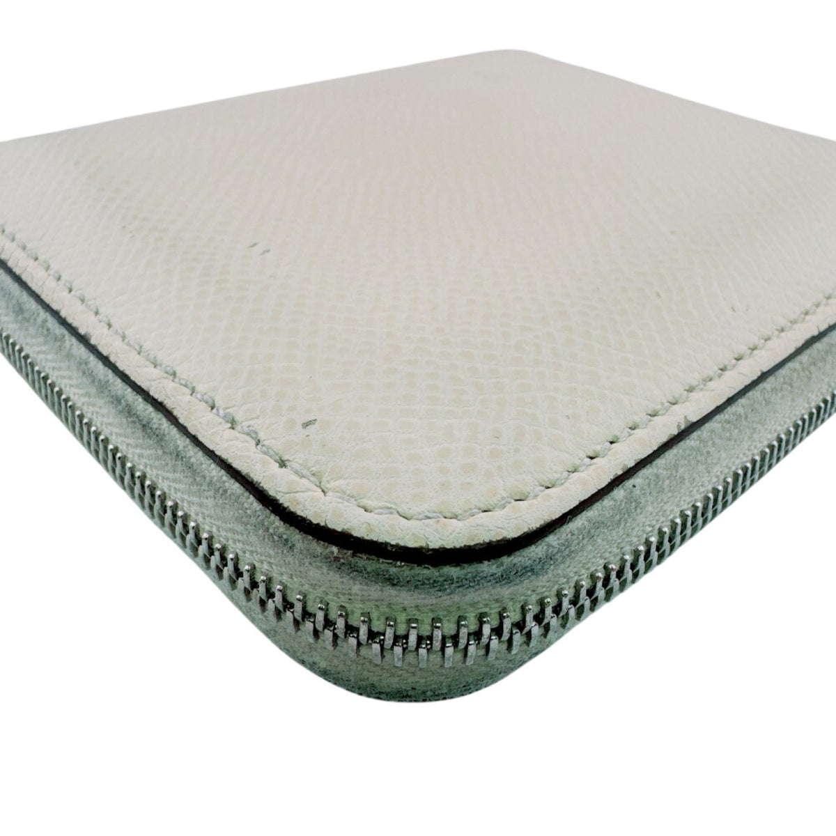 Hermes White Leather Coin Purse/Coin Case (Pre-Owned)
