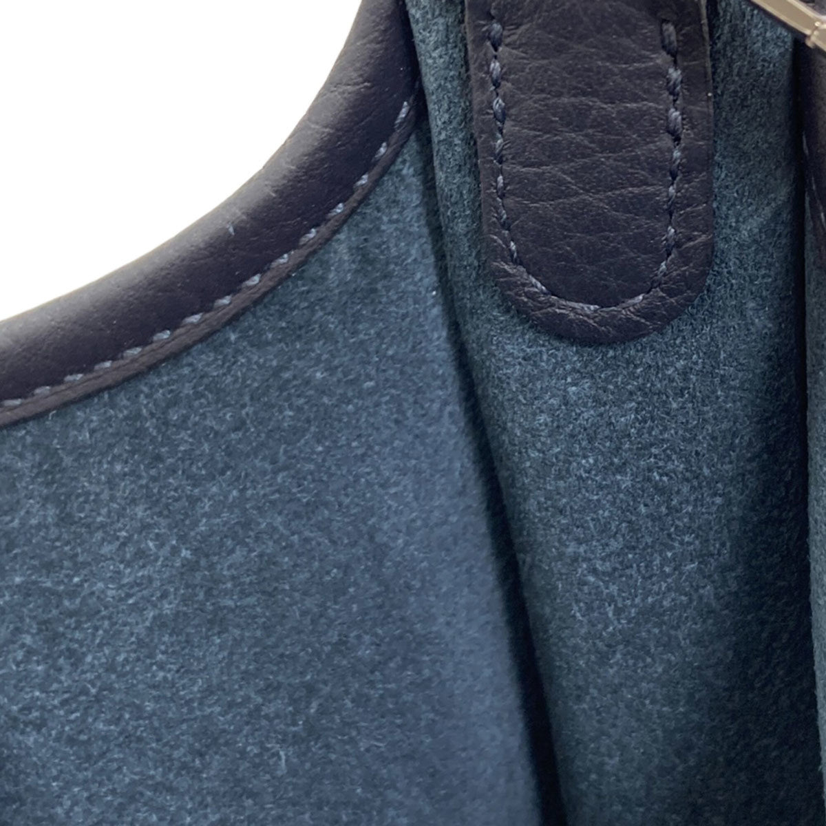 Hermes Navy Leather Shoulder Bag (Pre-Owned)