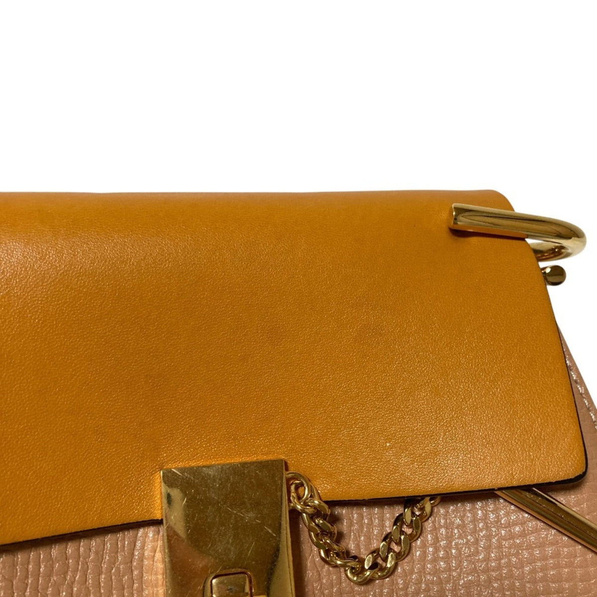 Chloé Beige Shoulder Bag (Pre-Owned)