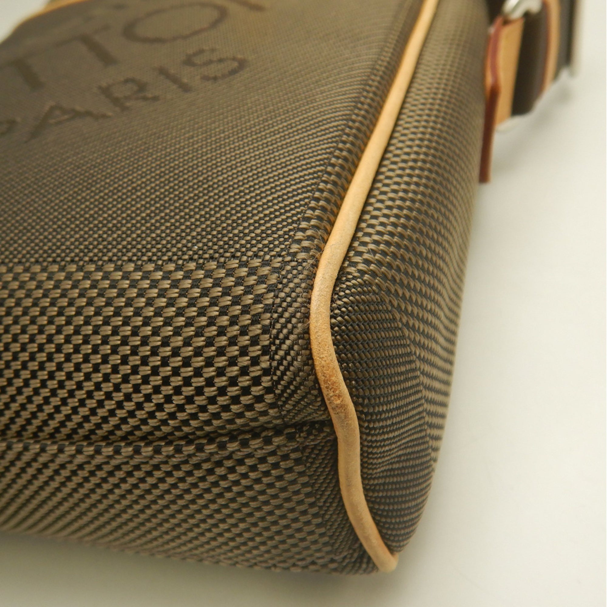 Louis Vuitton Brown Earth Damier Geant Shoulder Bag (Pre-Owned)