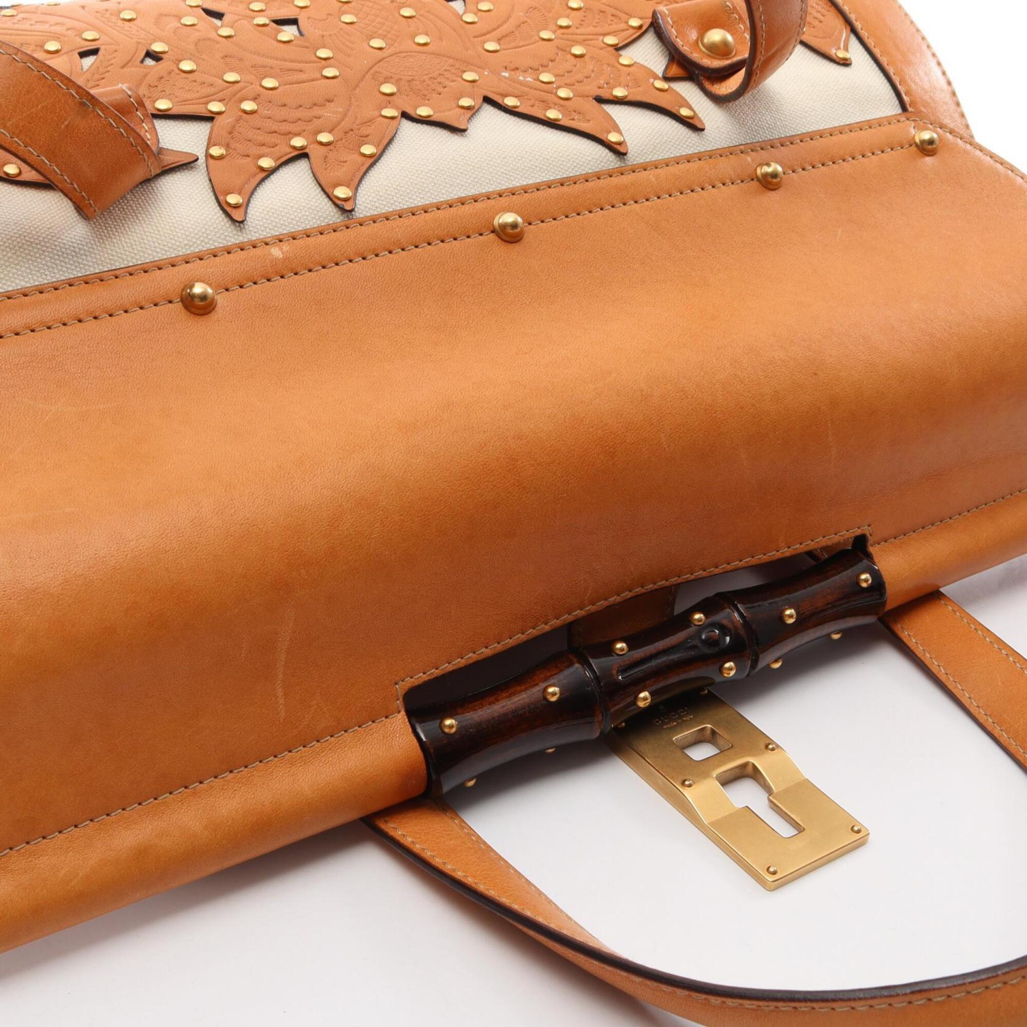 Gucci Brown White Canvas Handbag (Pre-Owned)