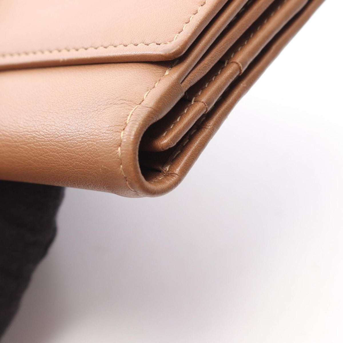 Bvlgari Brown Leather Long Wallet (Bi-Fold) (Pre-Owned)