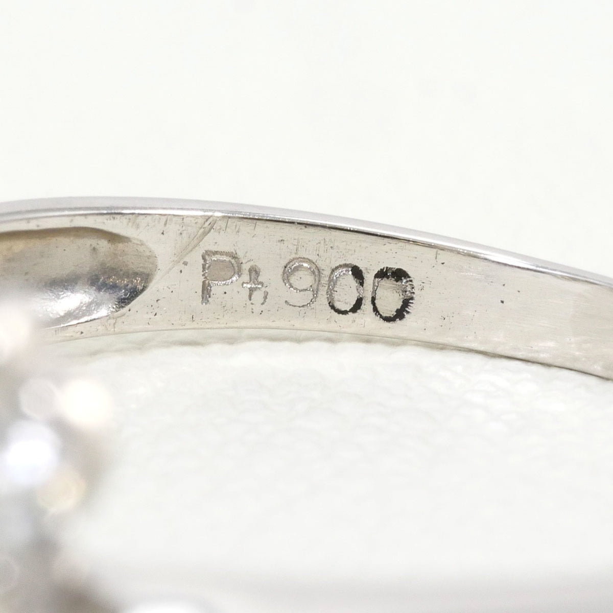 Unbranded Platinum Platinum 900 Band Ring (Pre-Owned)