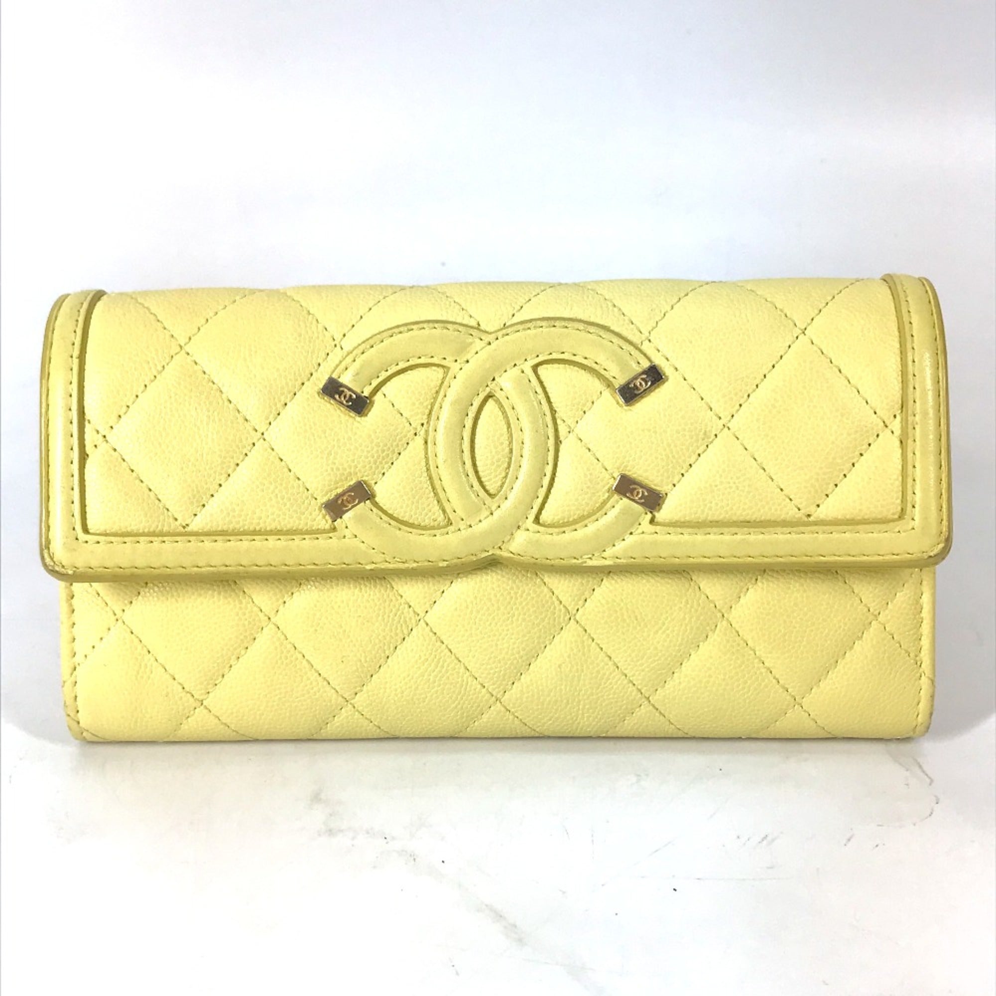 Chanel Yellow Leather Long Wallet (Bi-Fold) (Pre-Owned)