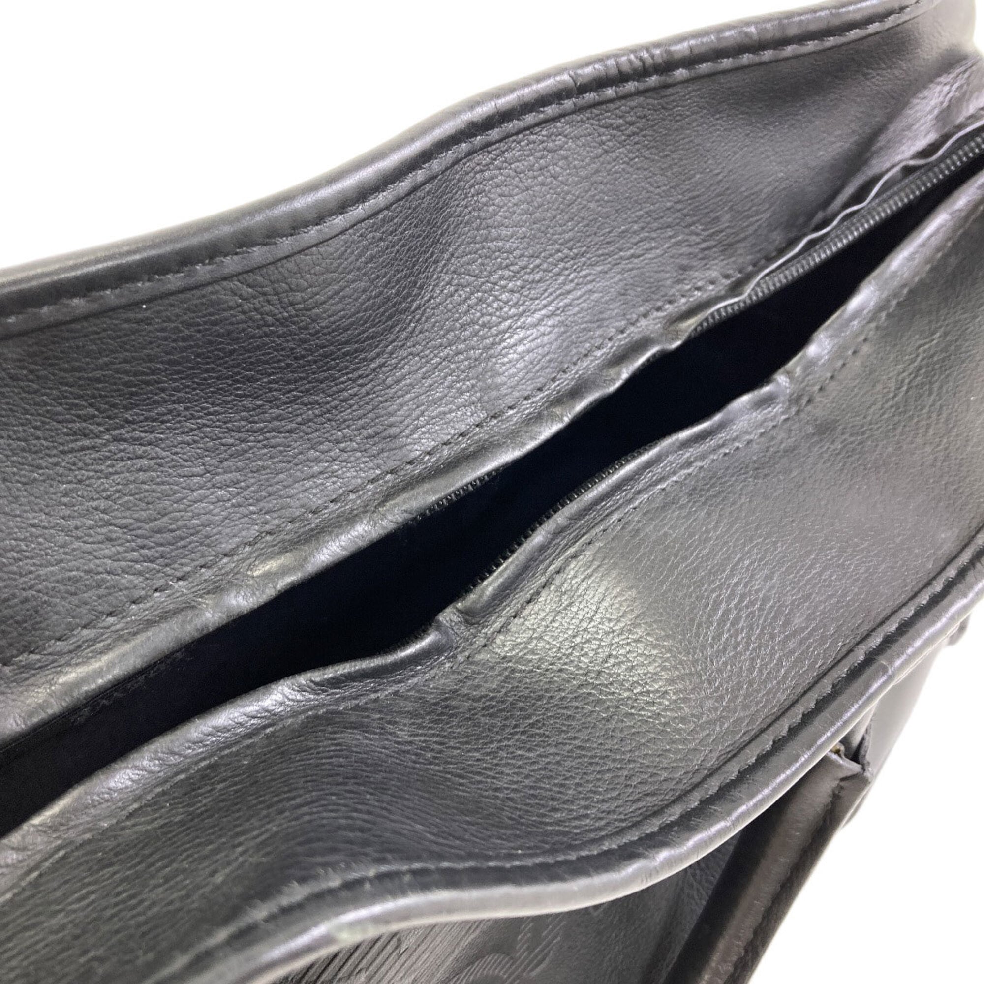 Loewe Black Leather Handbag (Pre-Owned)