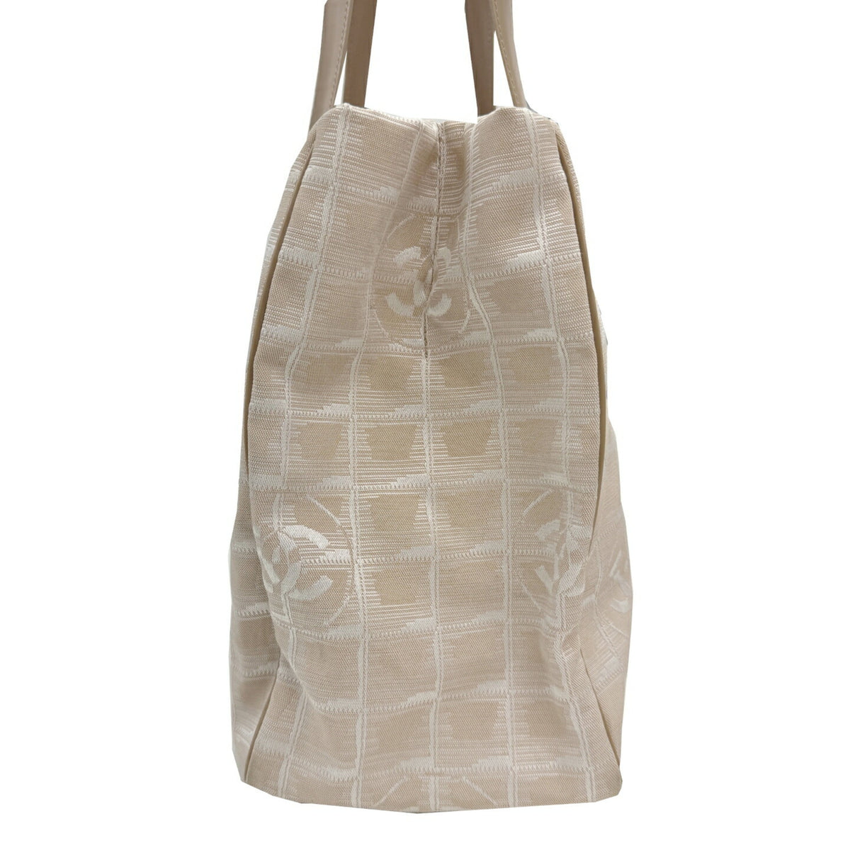 Chanel Beige New Travel Line Tote Bag (Pre-Owned)