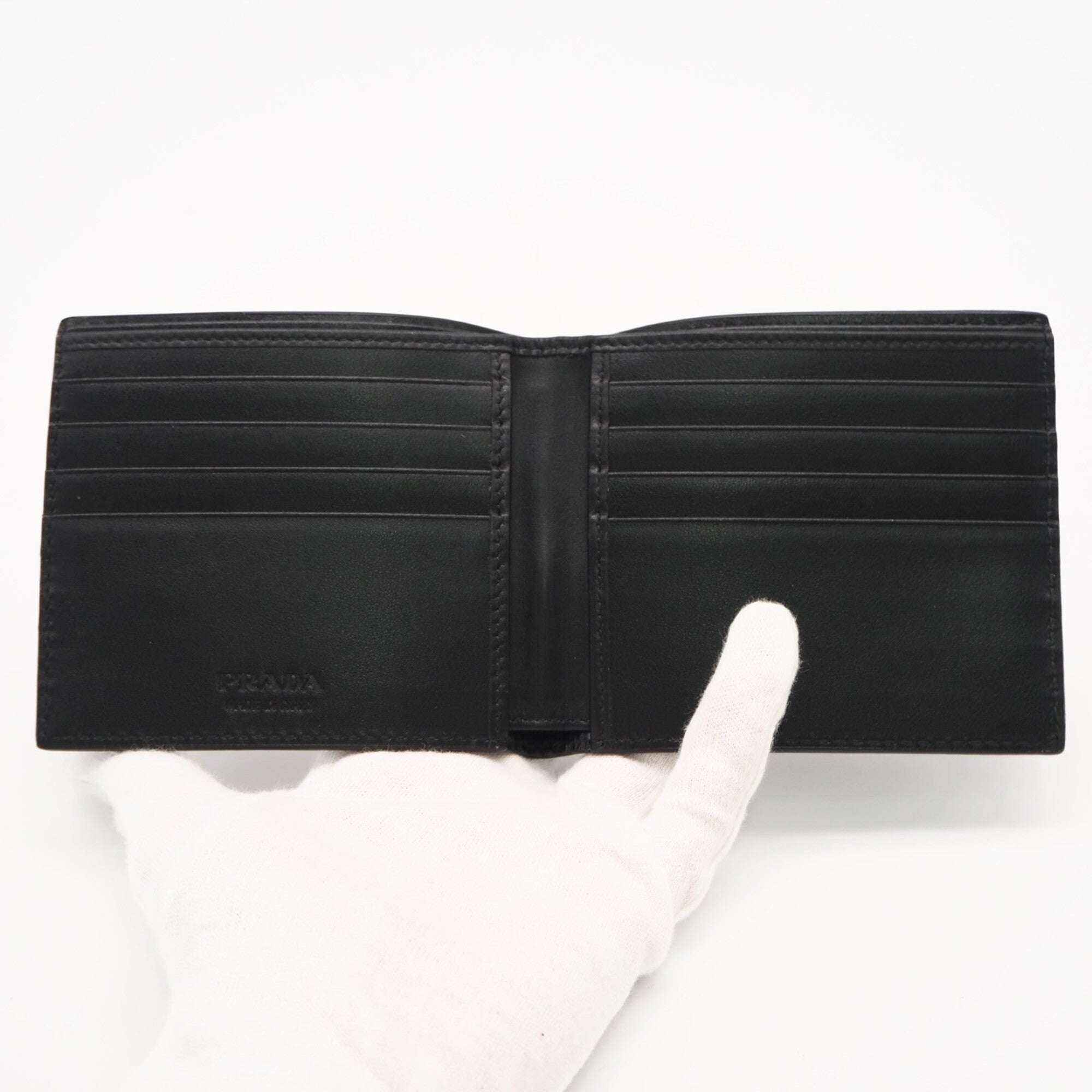Prada Black Leather Wallet (Bi-Fold) (Pre-Owned)