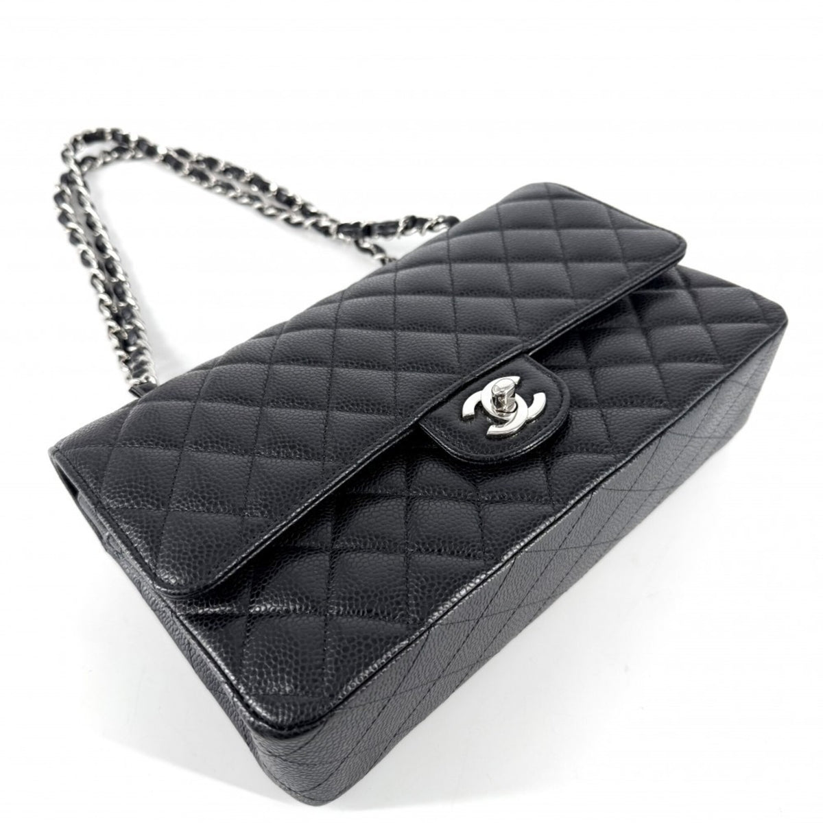 Chanel Black White Grained Calfskin Shoulder Bag (Pre-Owned)