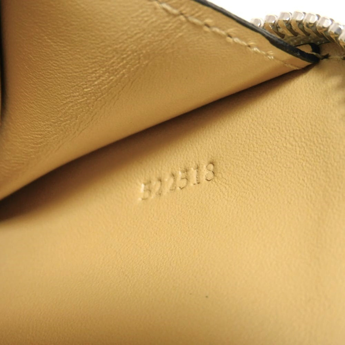 Loewe Gray Leather Coin Purse/Coin Case (Pre-Owned)