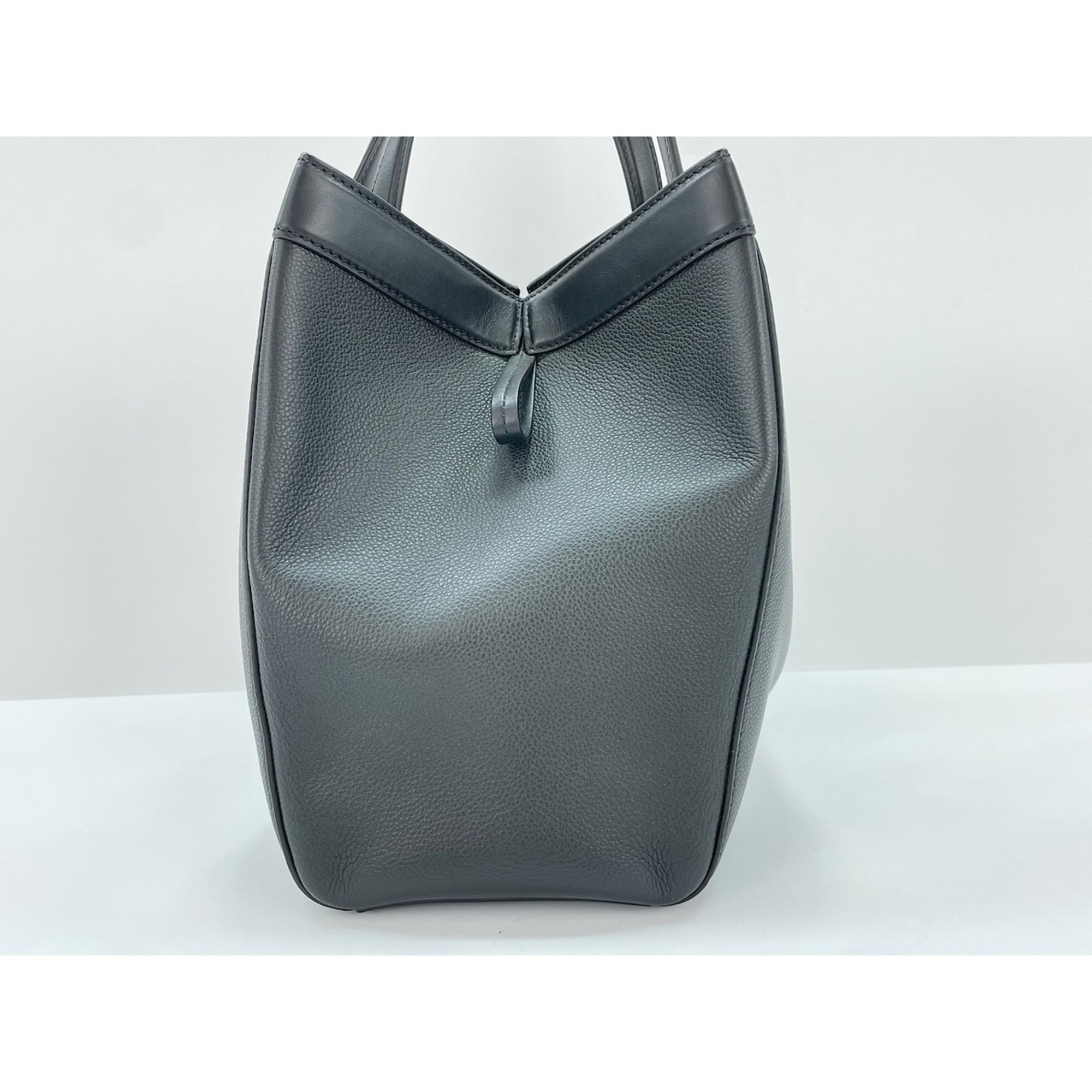 Fendi Black Tote Bag (Pre-Owned)