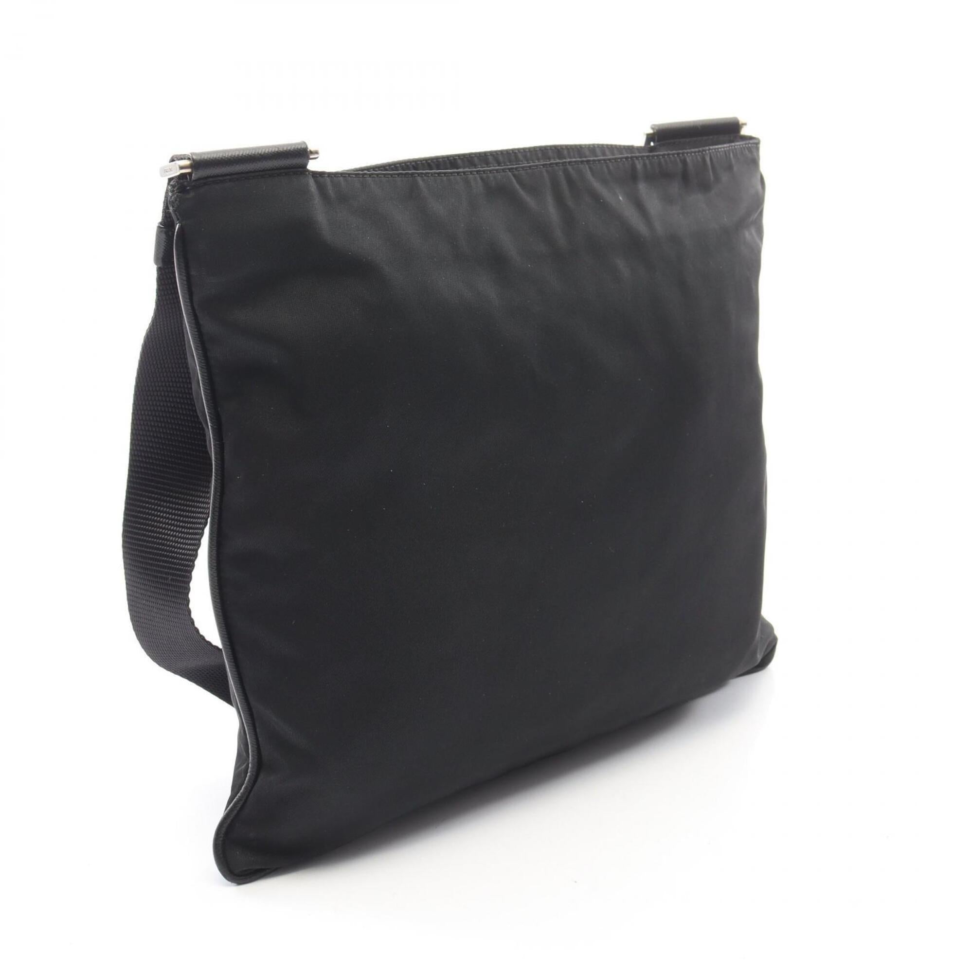 Prada Black Nylon Handbag Shoulder Bag (Pre-Owned)