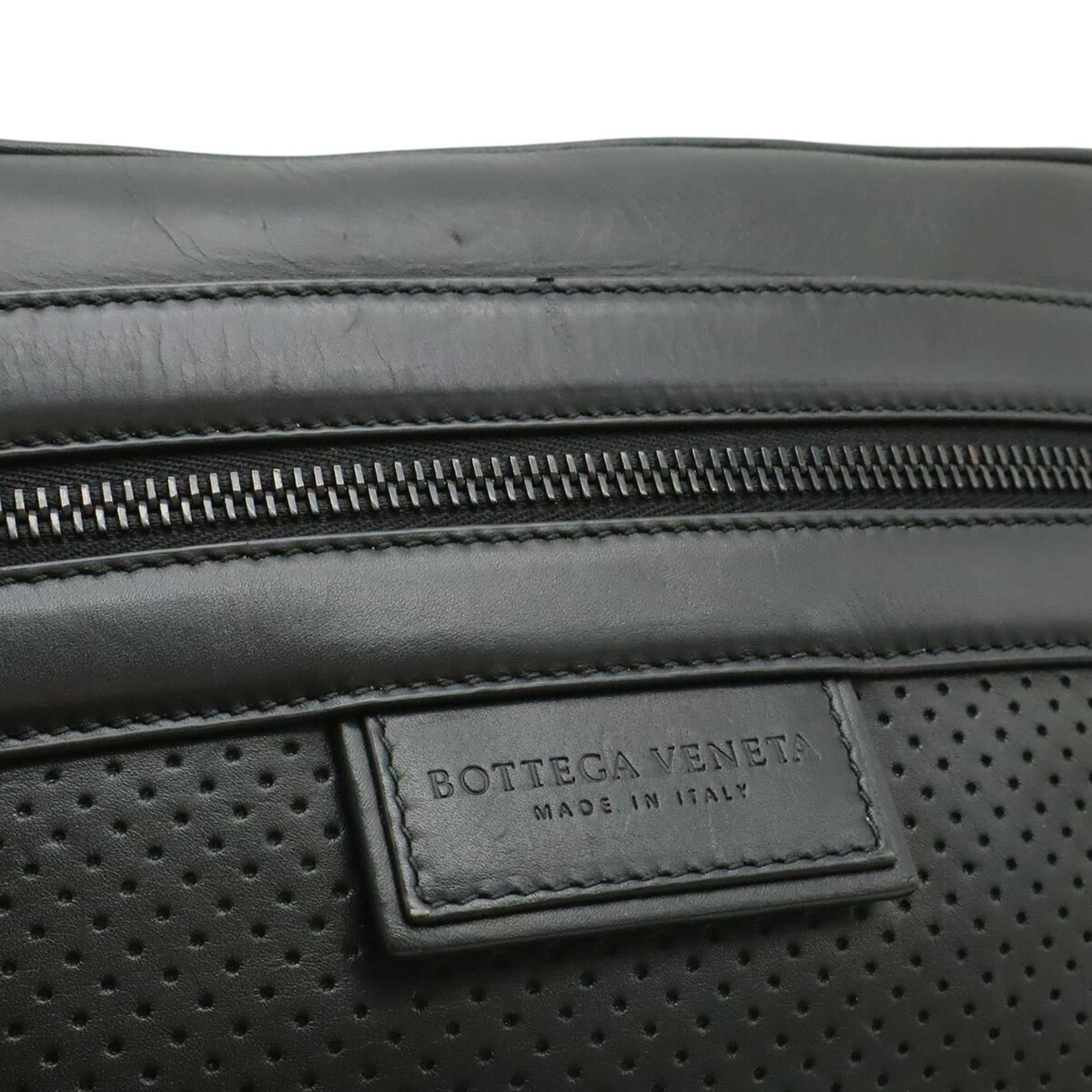 Bottega Veneta Black Leather Sling Bag (Pre-Owned)
