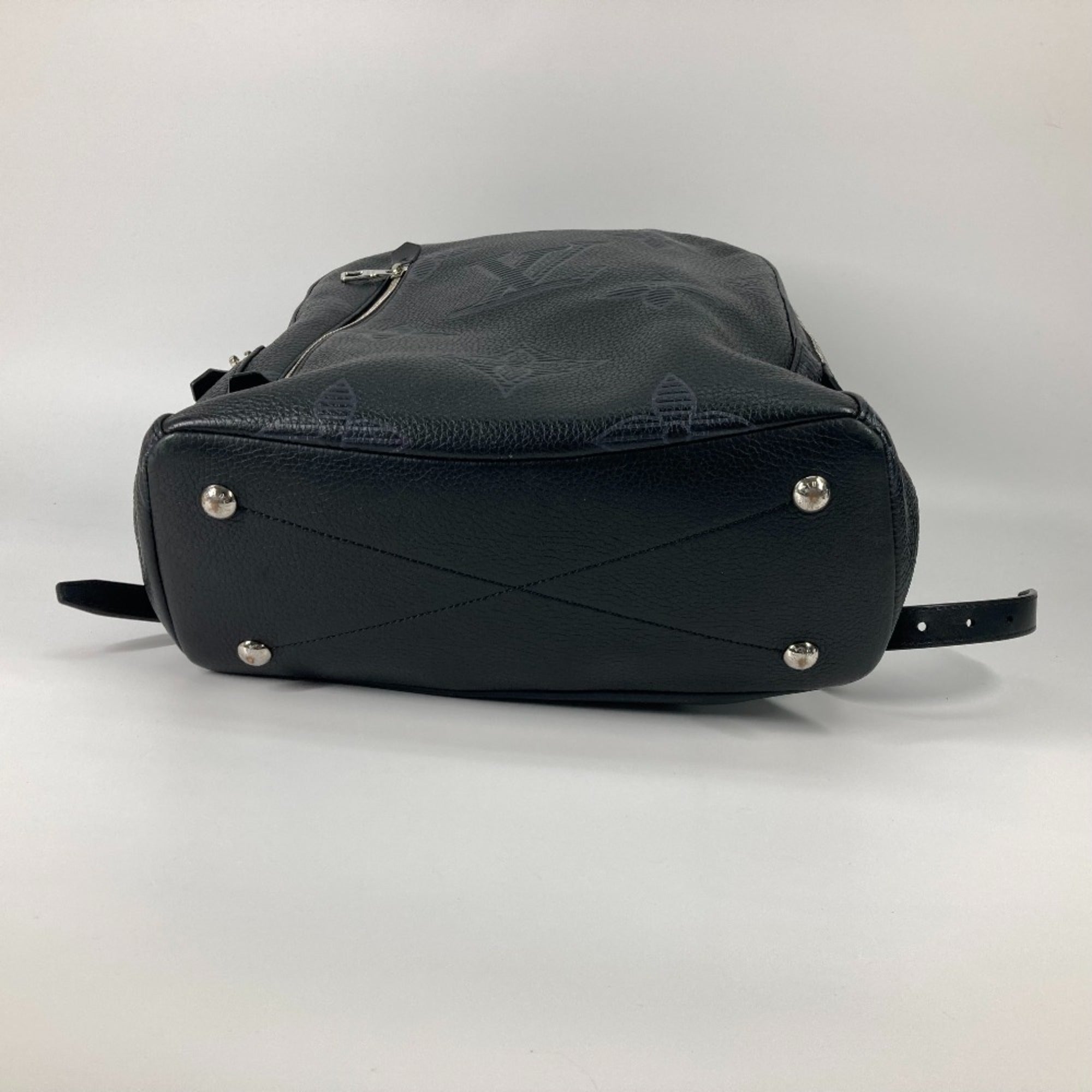 Louis Vuitton Black Leather Backpack (Pre-Owned)