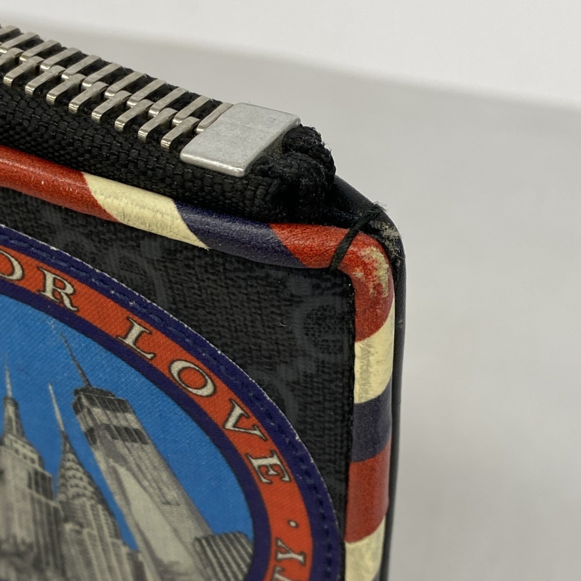 Gucci Black Pvc Clutch Bag (Pre-Owned)
