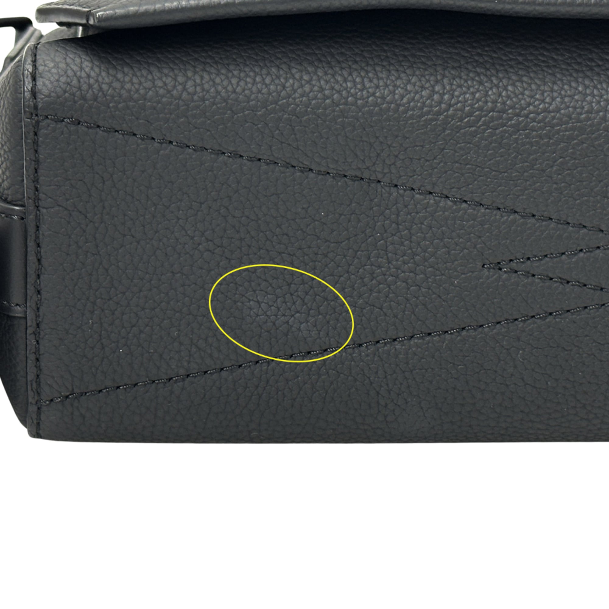 Louis Vuitton Black Noir Leather Handbag Shoulder Bag (Pre-Owned)