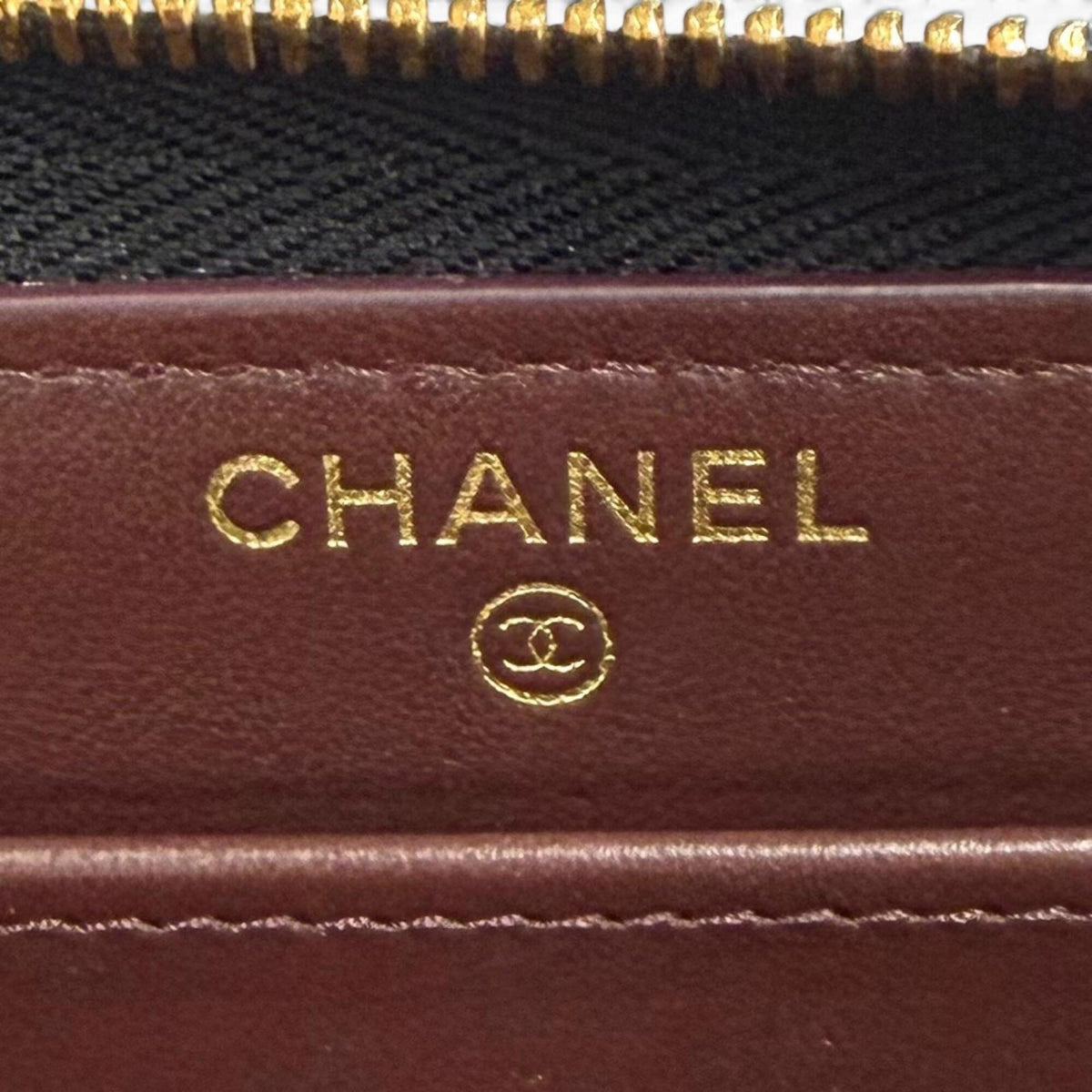 Chanel Black Grained Calfskin Long Wallet (Bi-Fold) (Pre-Owned)