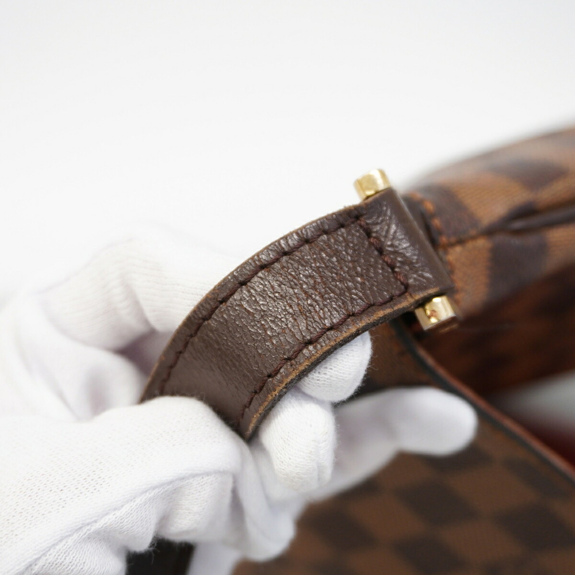 Louis Vuitton Ebene Shoulder Bag (Pre-Owned)