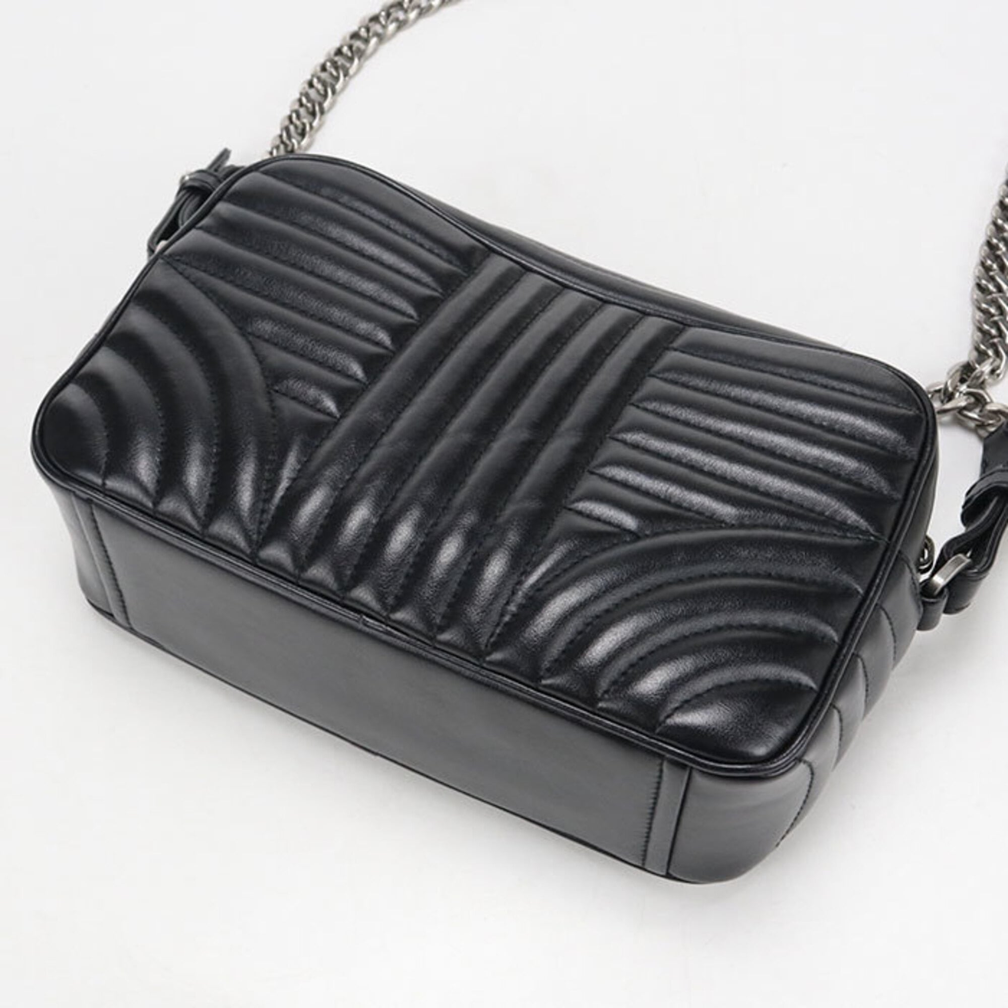 Prada Black Leather Shoulder Bag (Pre-Owned)