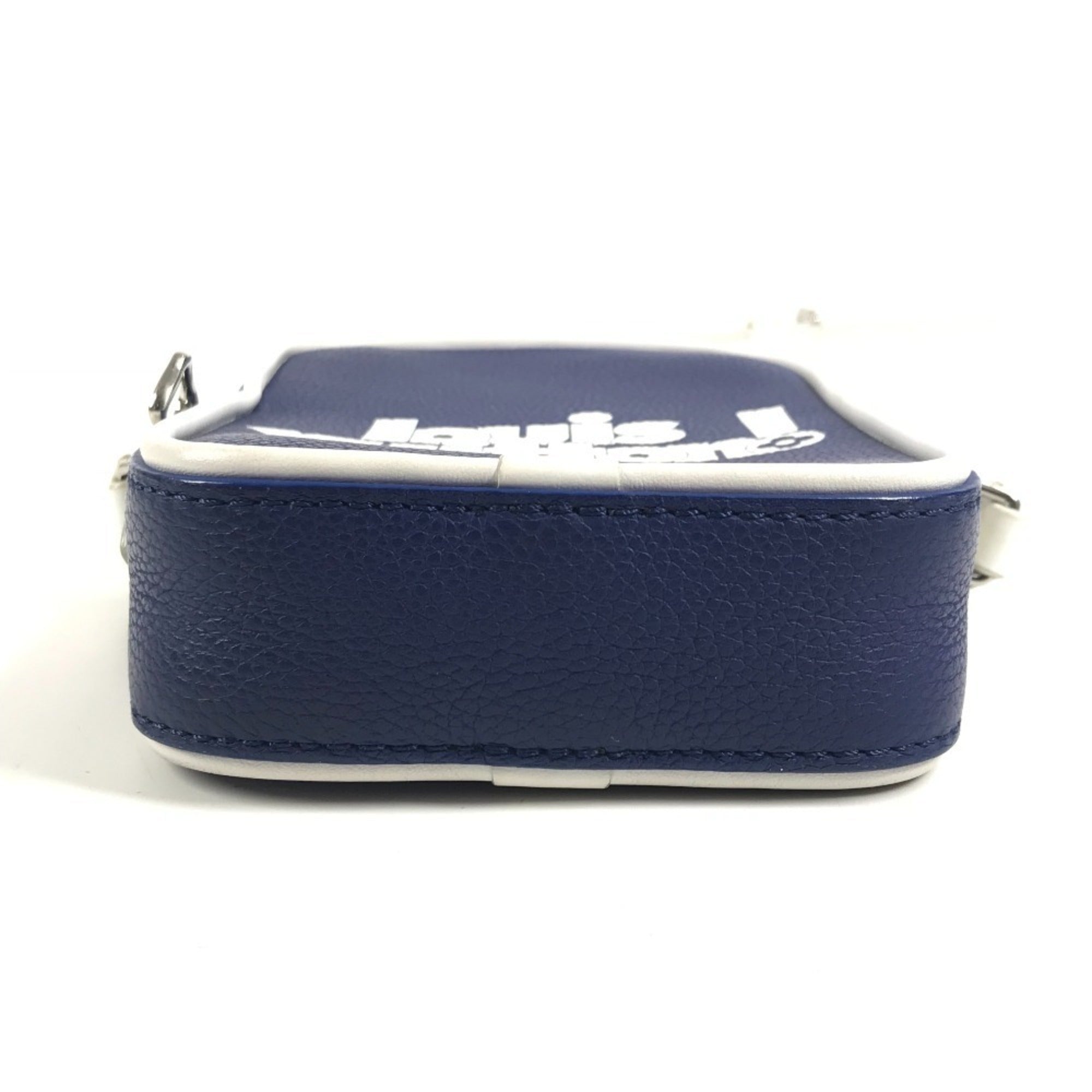 Louis Vuitton Blue White Leather Shoulder Bag (Pre-Owned)