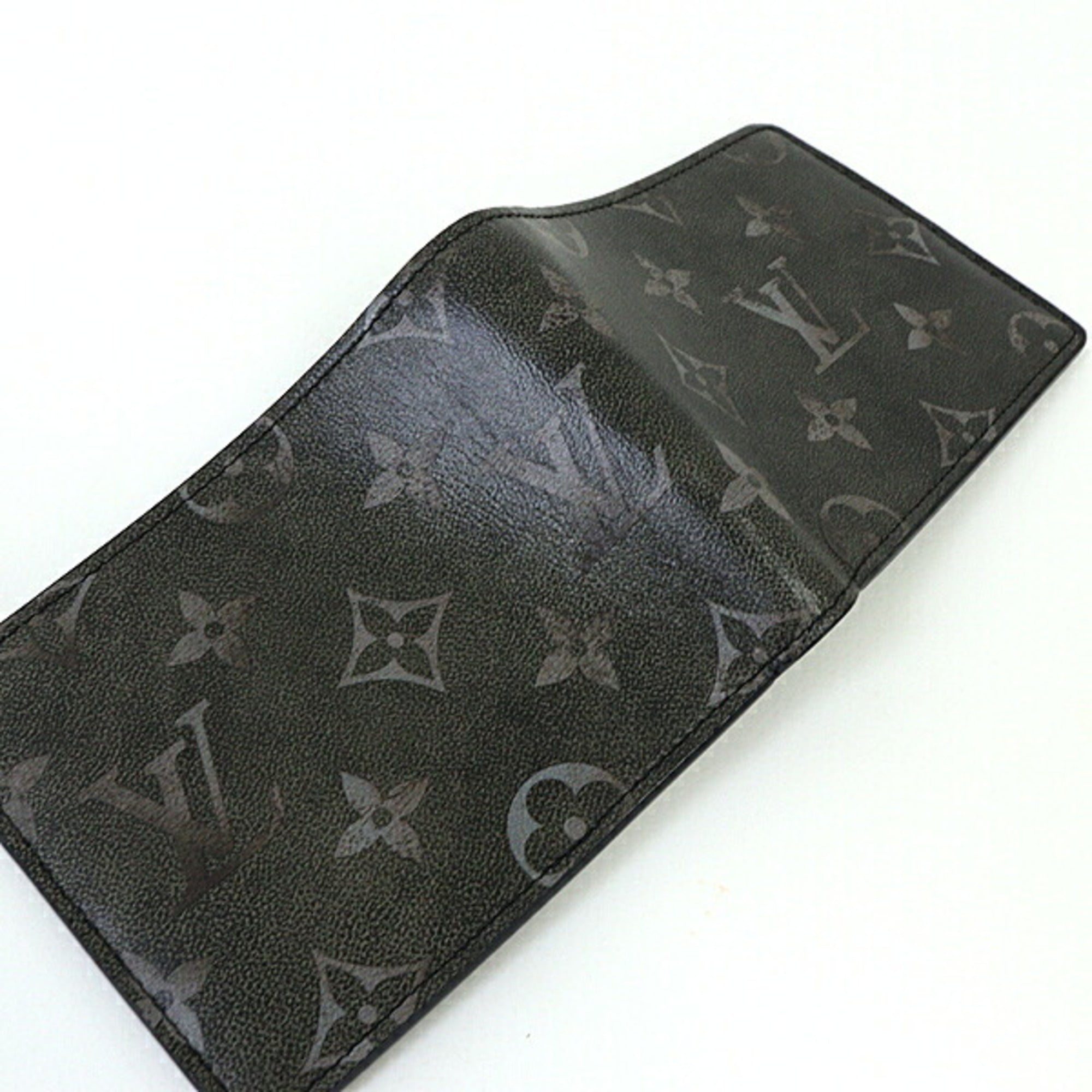 Louis Vuitton Black Leather Wallet (Bi-Fold) (Pre-Owned)