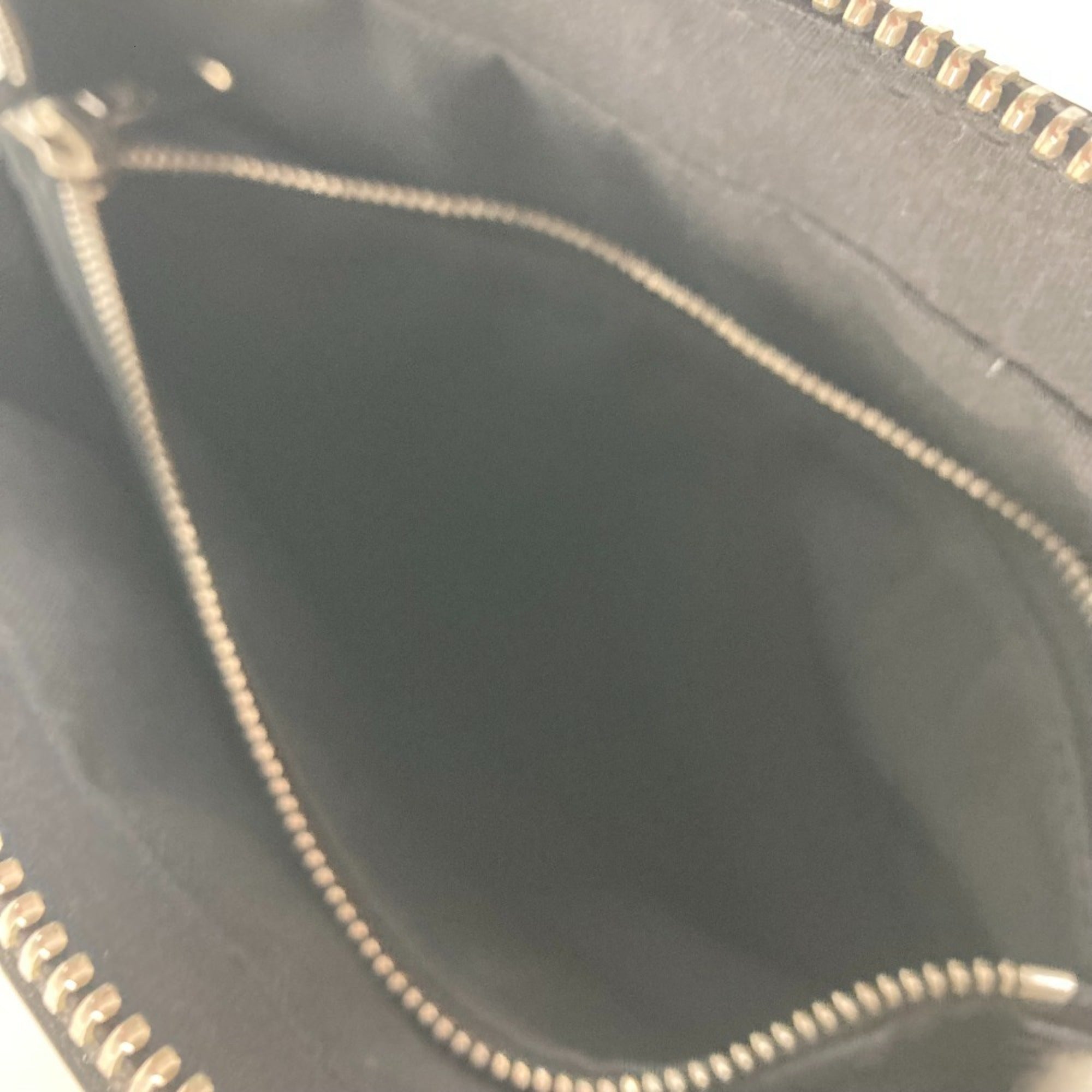 Louis Vuitton Black Noir Epi Leather Clutch Bag (Pre-Owned)
