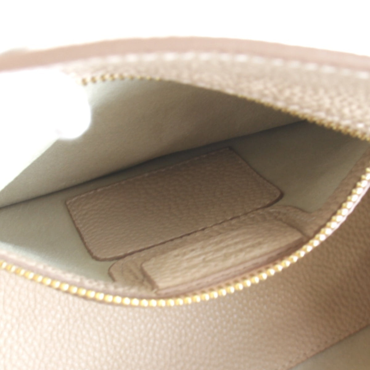 Salvatore Ferragamo Pink Leather Handbag (Pre-Owned)