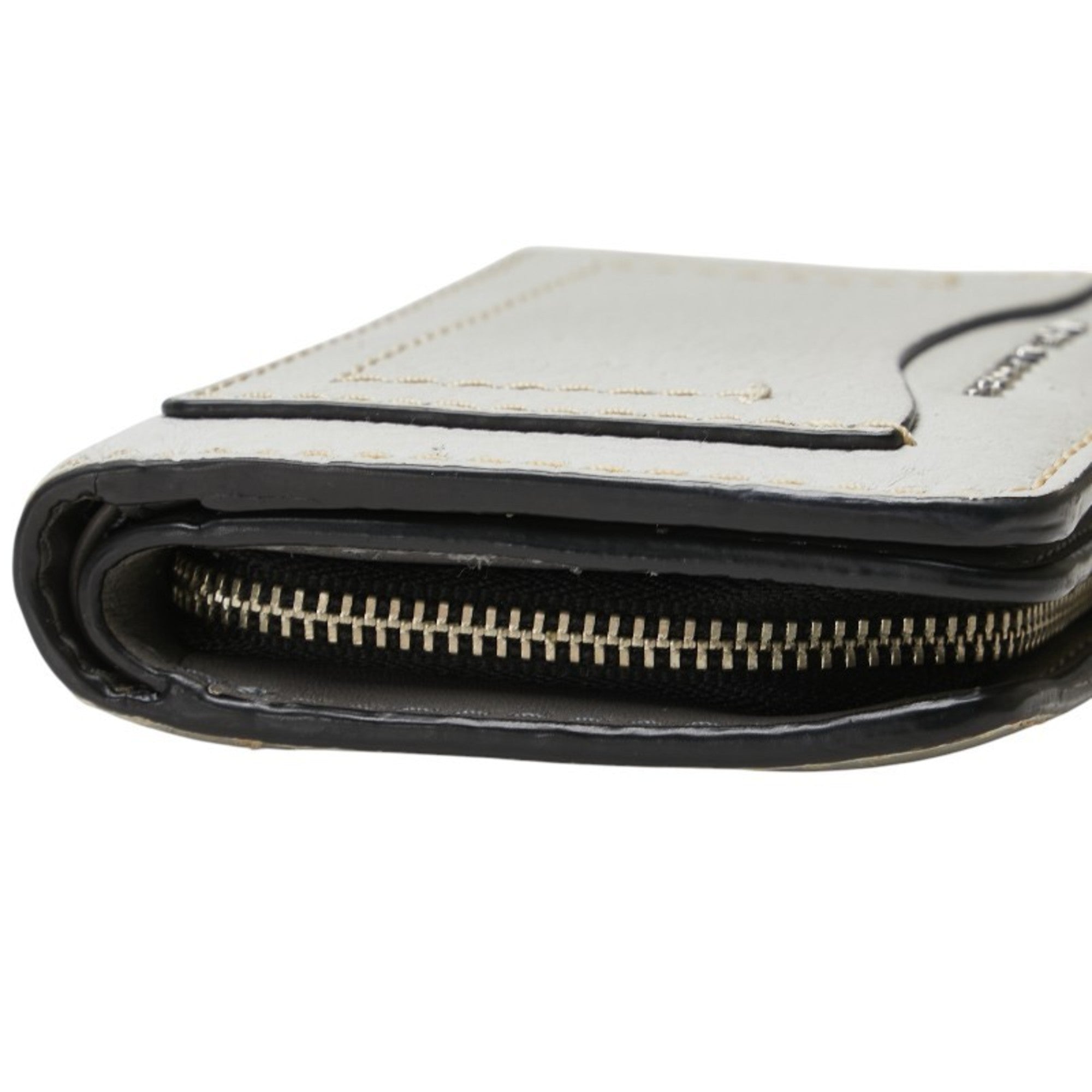 Marc Jacobs Gray Leather Wallet (Bi-Fold) (Pre-Owned)