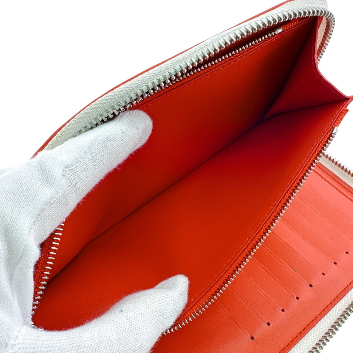 Louis Vuitton Damier Canvas Red Color White Leather Long Wallet (Bi-Fold) (Pre-Owned)