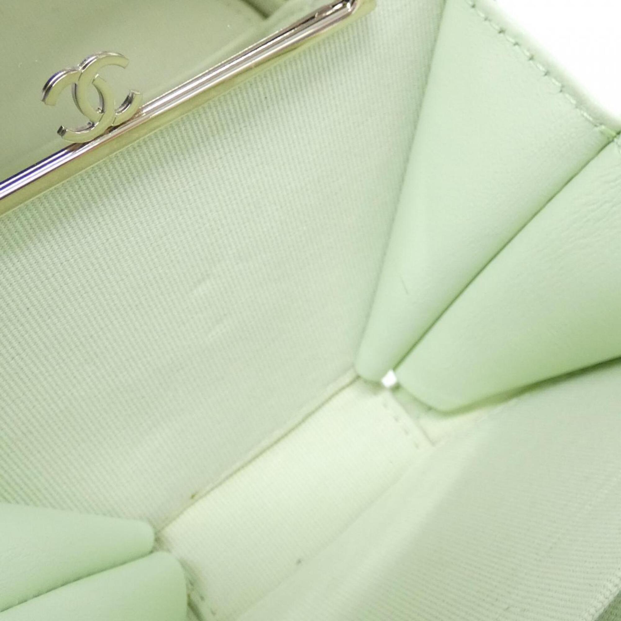 Chanel Light Green Grained Calfskin Shoulder Bag (Pre-Owned)