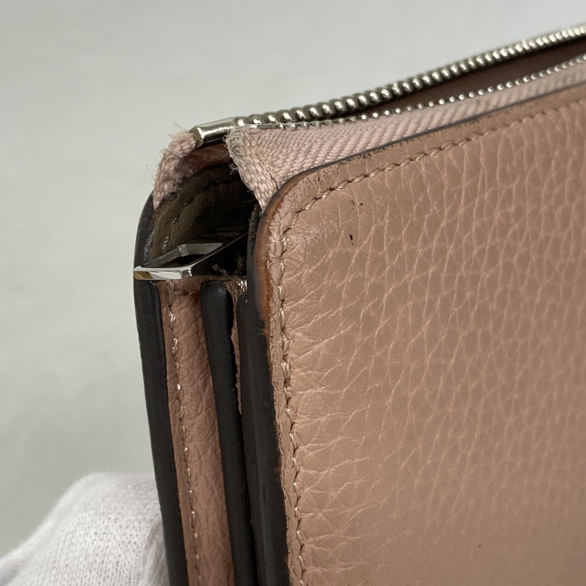 Louis Vuitton Magnolia Long Wallet (Bi-Fold) (Pre-Owned)