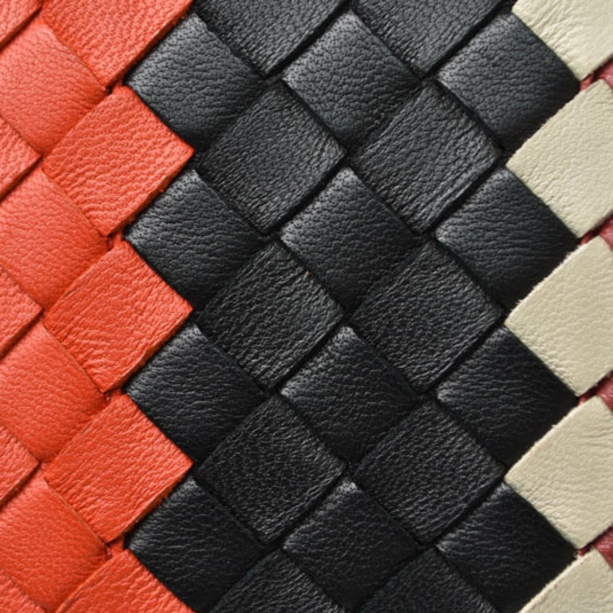 Bottega Veneta Intrecciato Mustard Leather Clutch Bag (Pre-Owned)
