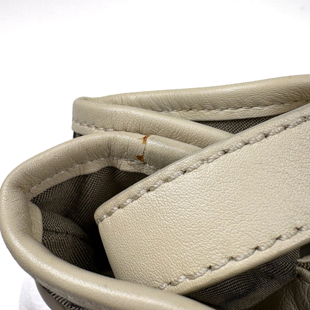Fendi Beige White Canvas Leather Tote Bag (Pre-Owned)