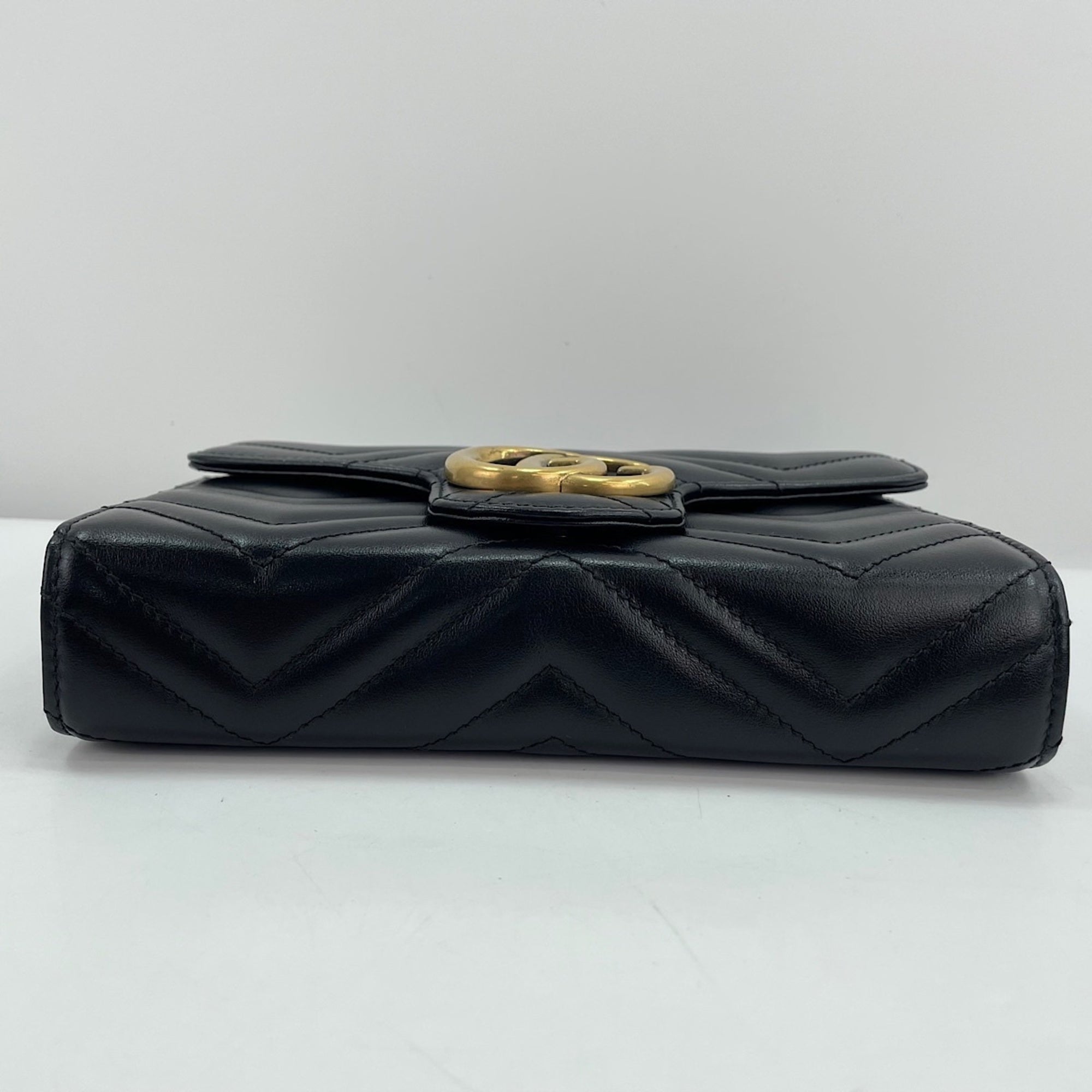 Gucci Black Shoulder Bag (Pre-Owned)