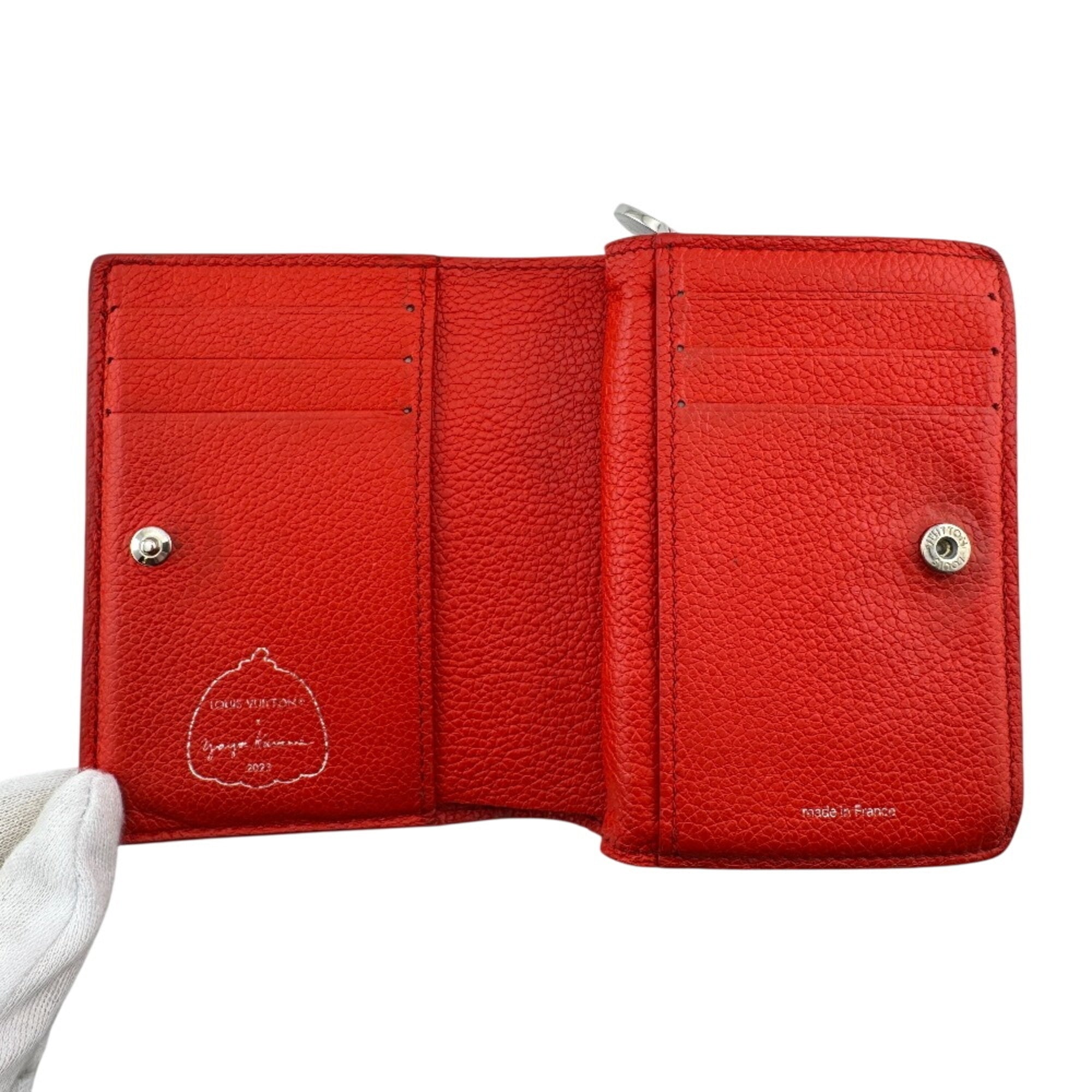 Louis Vuitton Red Color White Leather Wallet (Bi-Fold) (Pre-Owned)