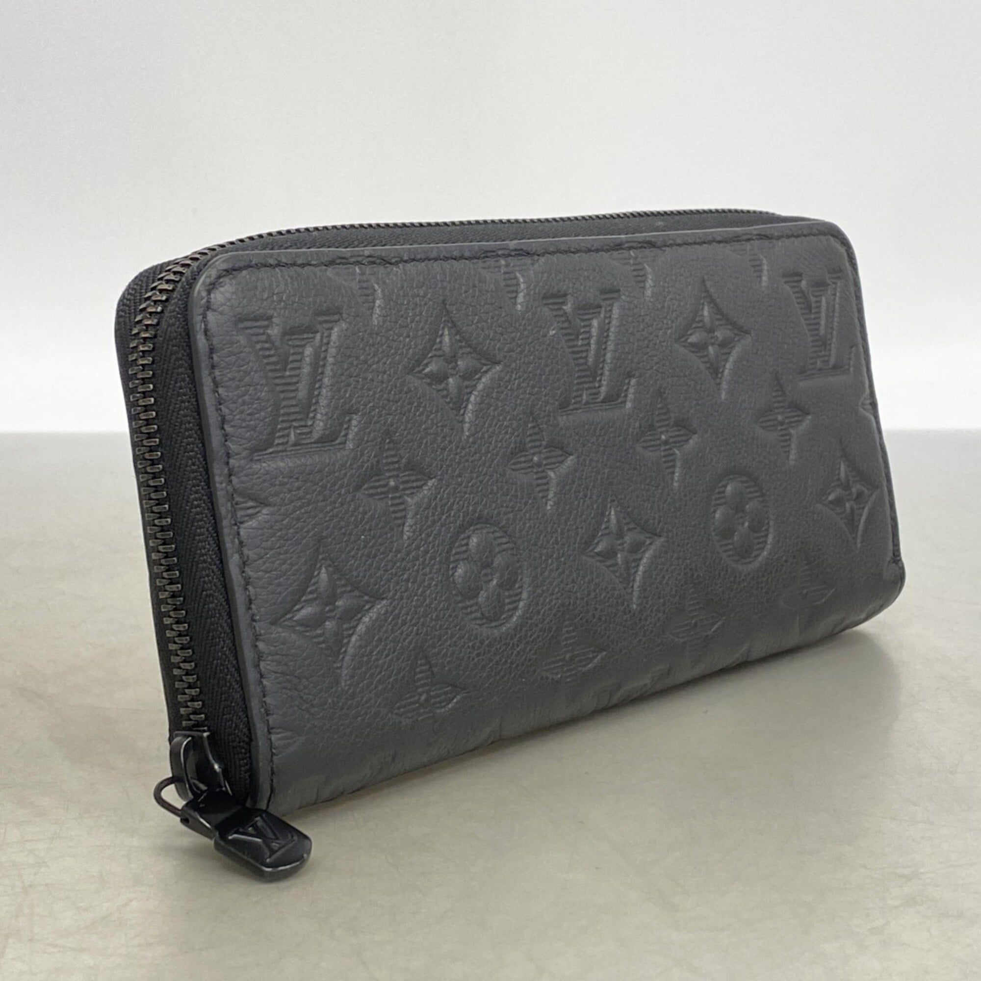 Louis Vuitton Black Long Wallet (Bi-Fold) (Pre-Owned)