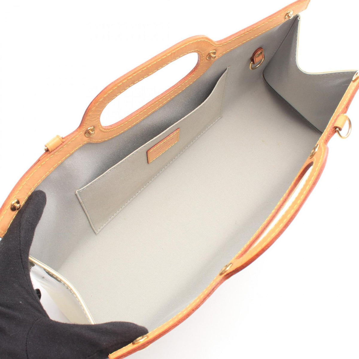 Louis Vuitton Pearl White Leather Vernis Handbag (Pre-Owned)
