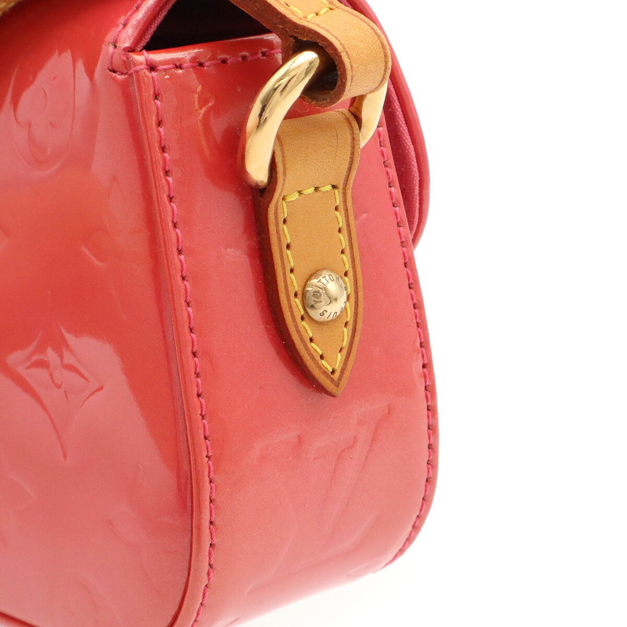 Louis Vuitton Monogram Vernis Framboise Leather Handbag Pochette (Pre-Owned)