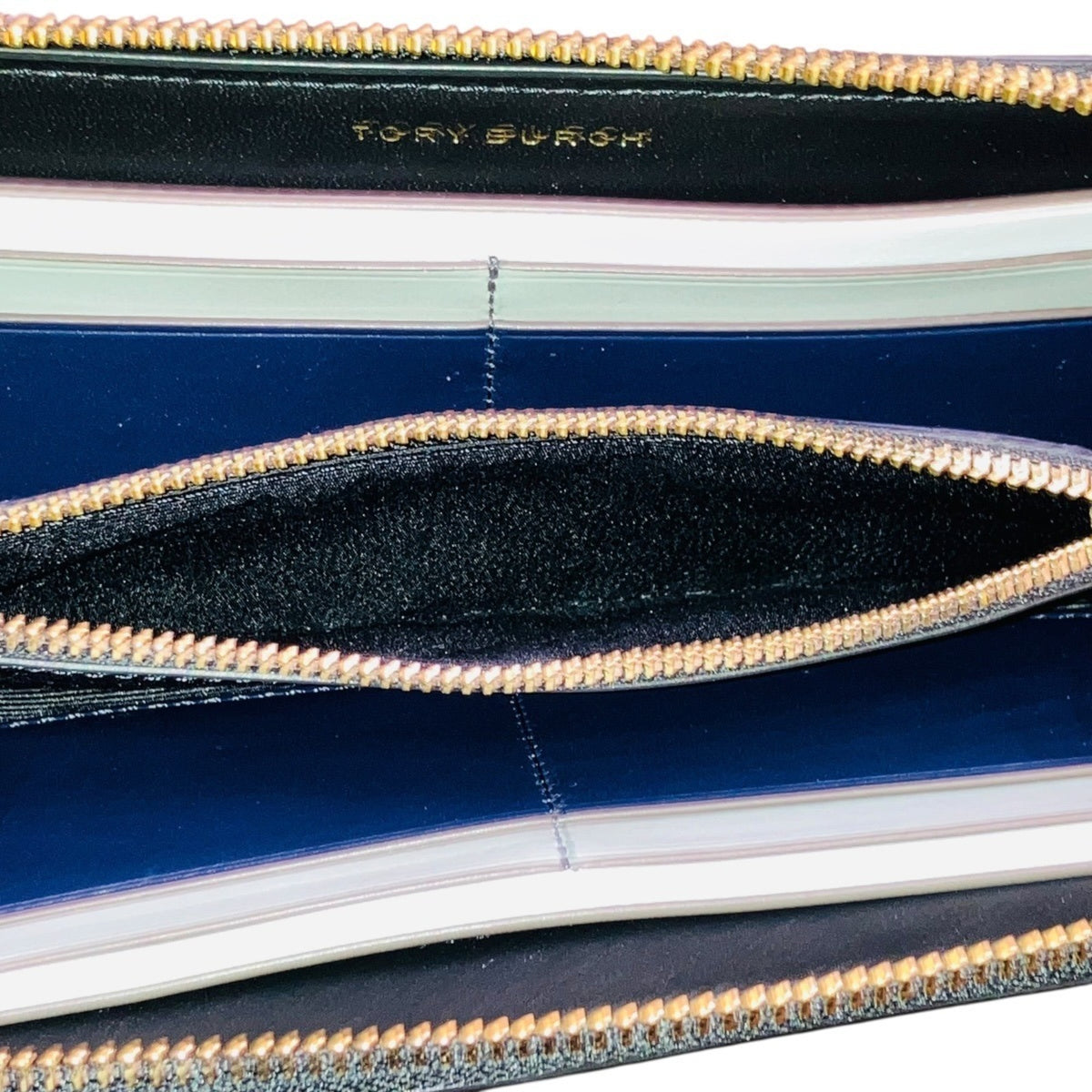 Tory Burch Black Leather Chain/Shoulder Wallet (Pre-Owned)