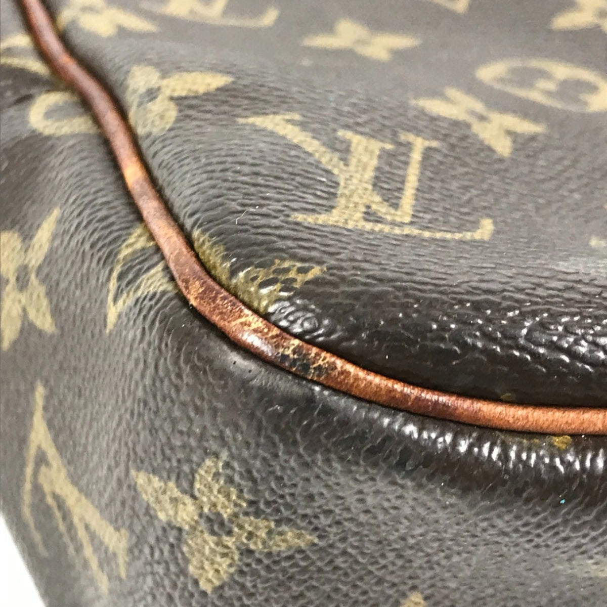 Louis Vuitton Brown Monogram Handbag Tote Bag (Pre-Owned)