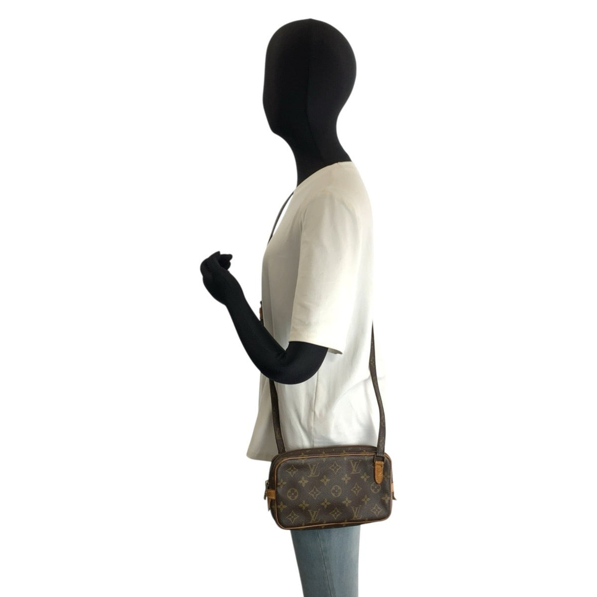 Louis Vuitton Monogram Brown Pvc Leather Pochette Shoulder Bag (Pre-Owned)