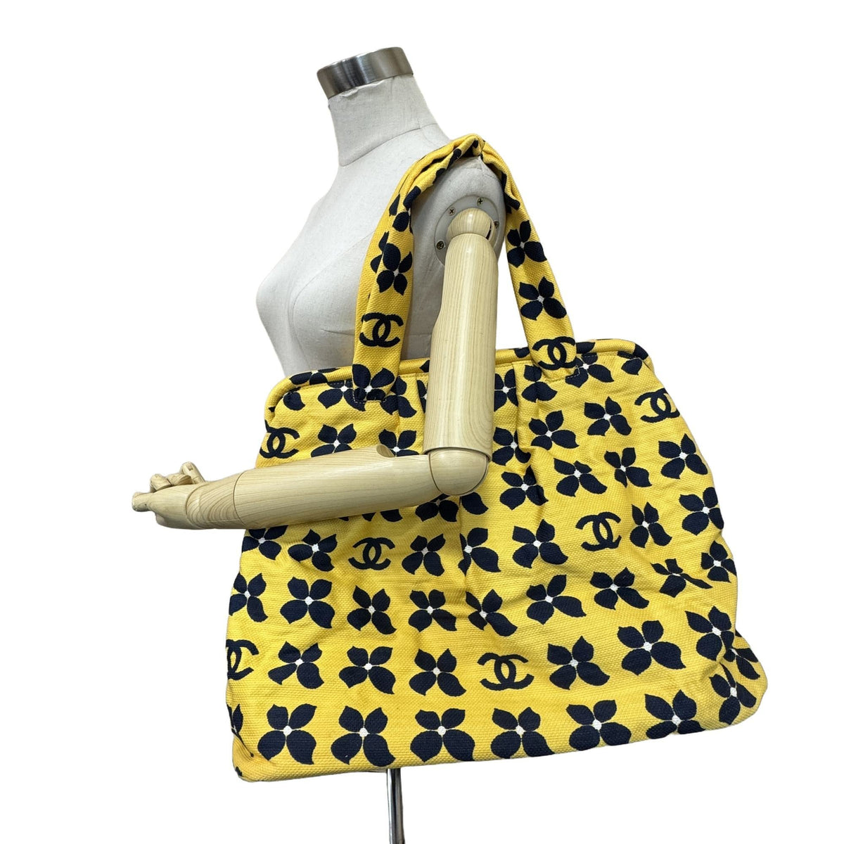 Chanel Navy Yellow Canvas Handbag (Pre-Owned)