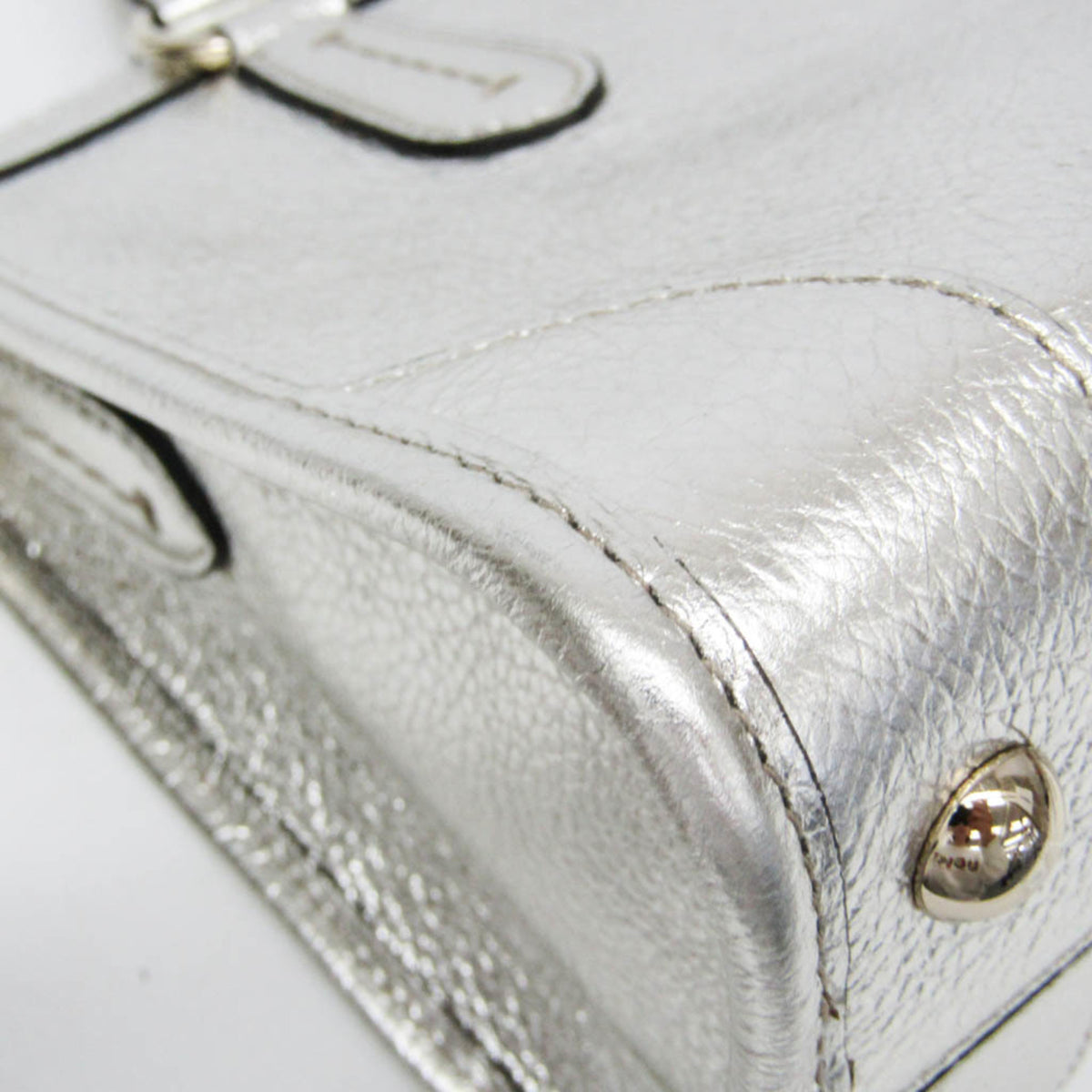 Salvatore Ferragamo Gancini Silver Leather Handbag Shoulder Bag (Pre-Owned)