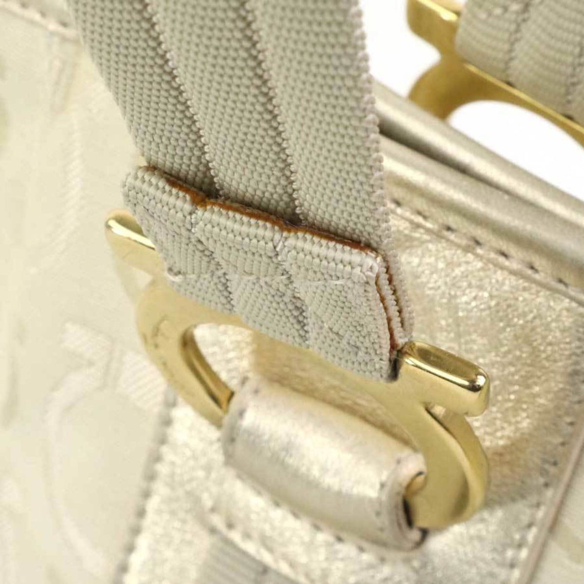Salvatore Ferragamo Light Beige Canvas Leather Shoulder Bag (Pre-Owned)