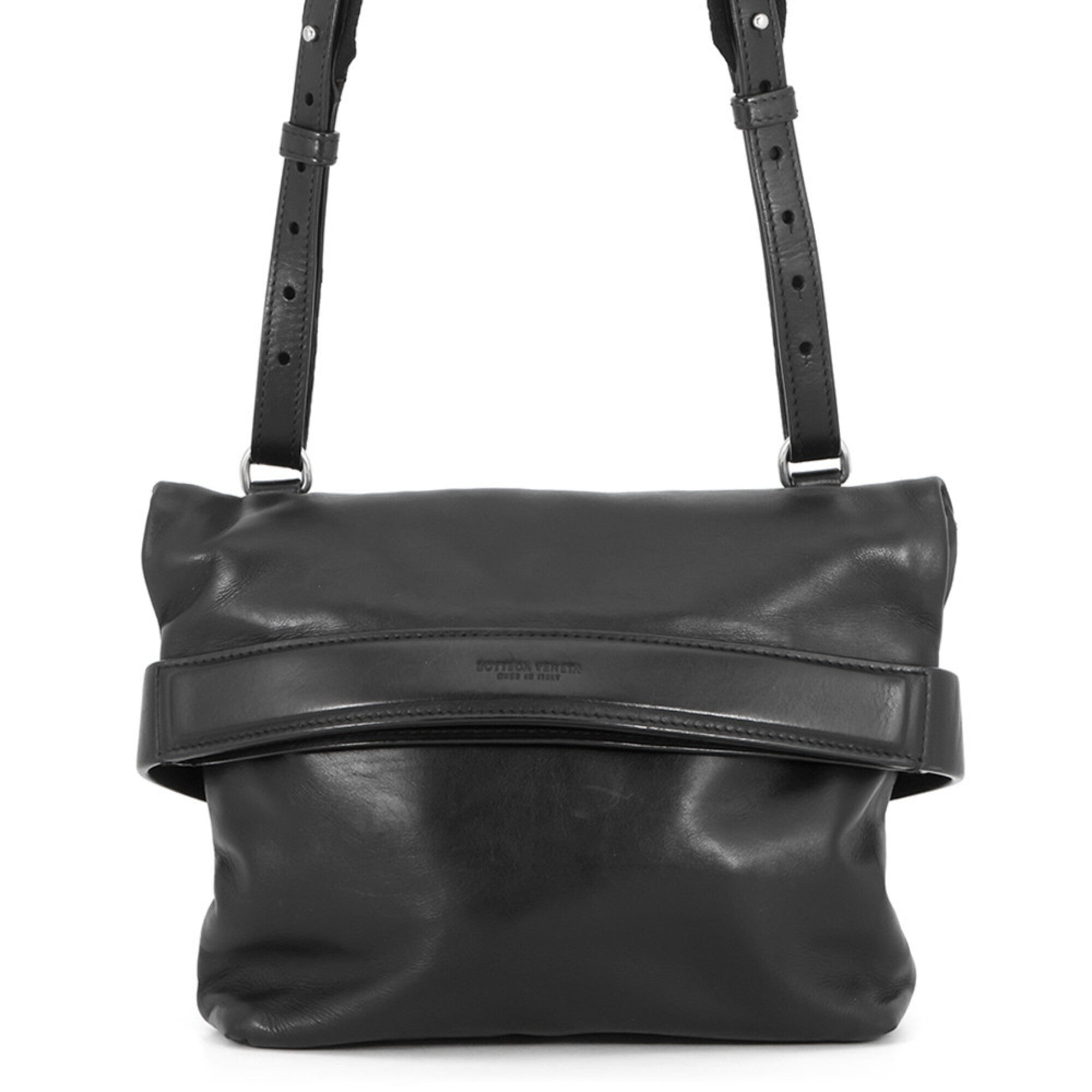Bottega Veneta Black Leather Shoulder Bag (Pre-Owned)