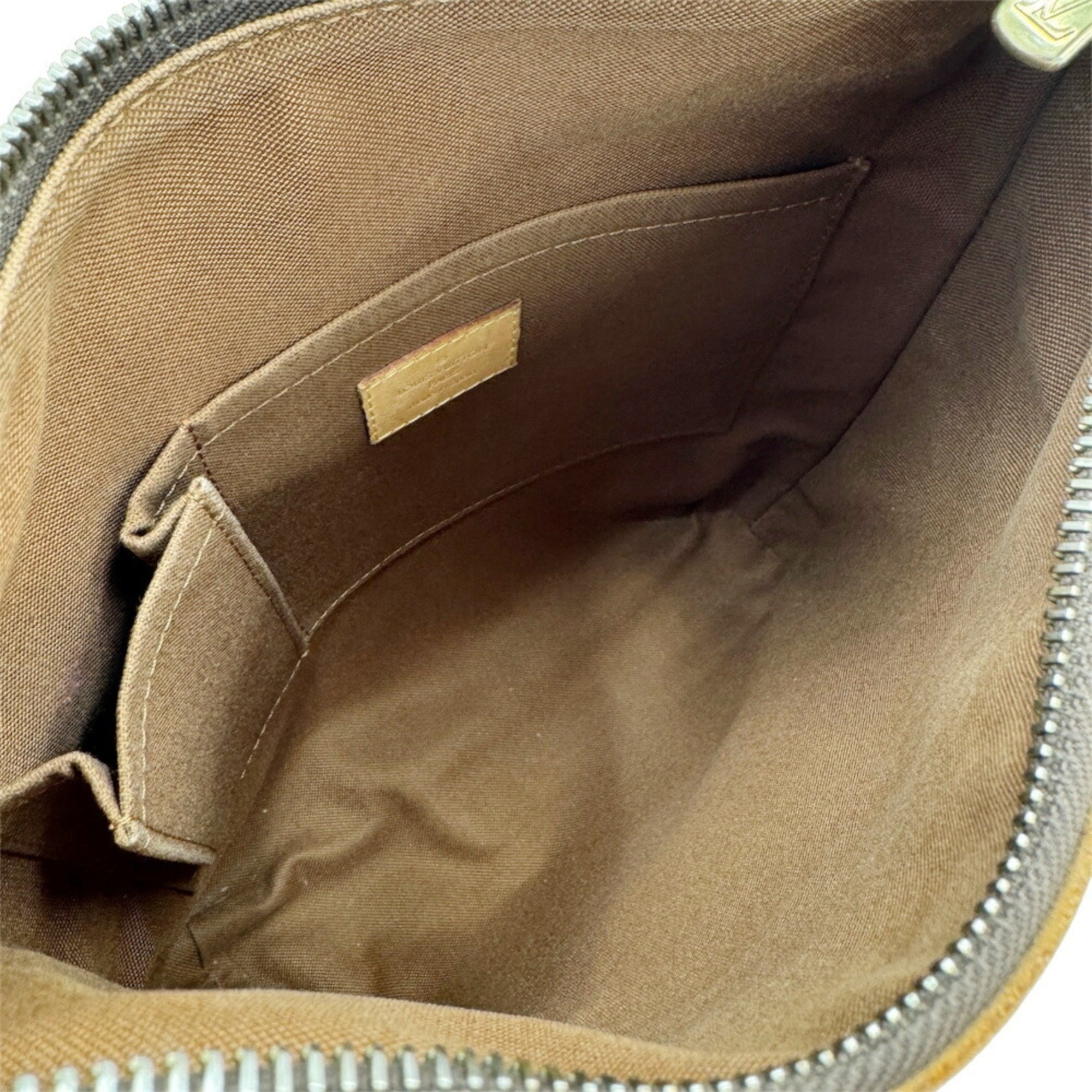 Louis Vuitton Brown Monogram Canvas Shoulder Bag (Pre-Owned)