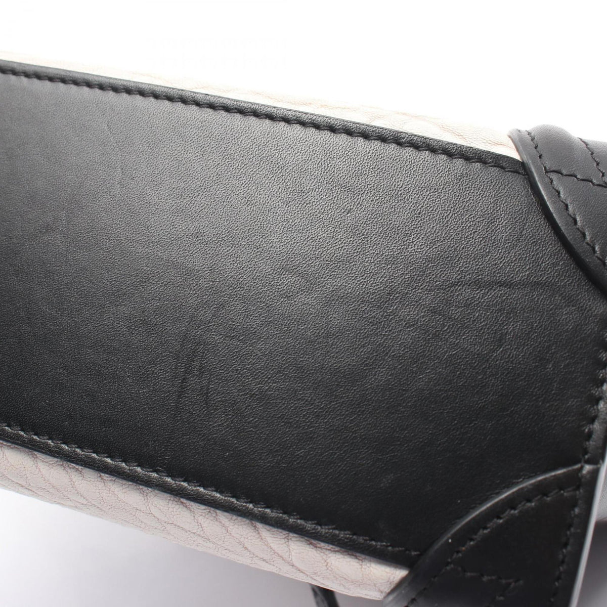 Celine Black White Leather Handbag (Pre-Owned)