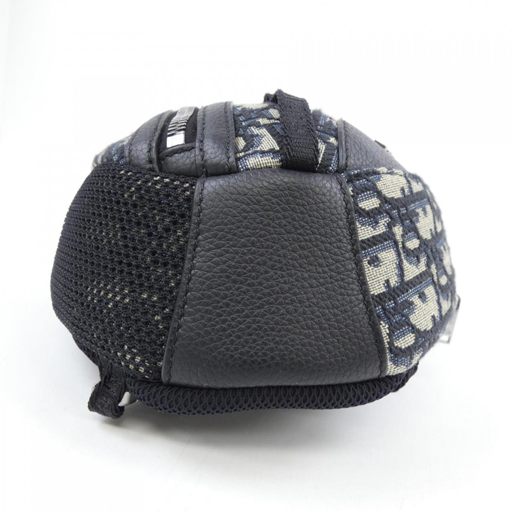Christian Dior Beige Black Navy Handbag (Pre-Owned)
